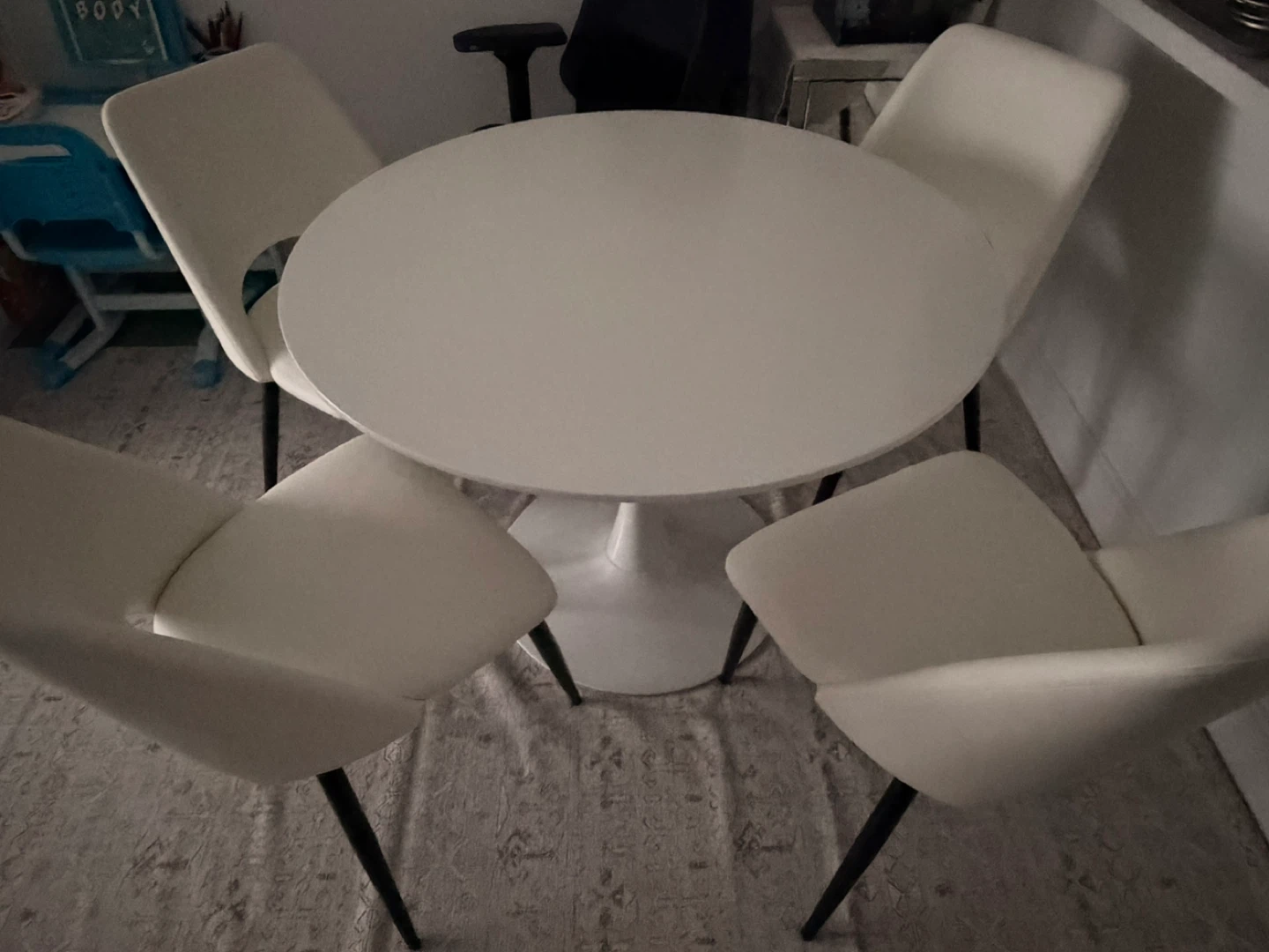 Round White Dining Table with 4 Chairs