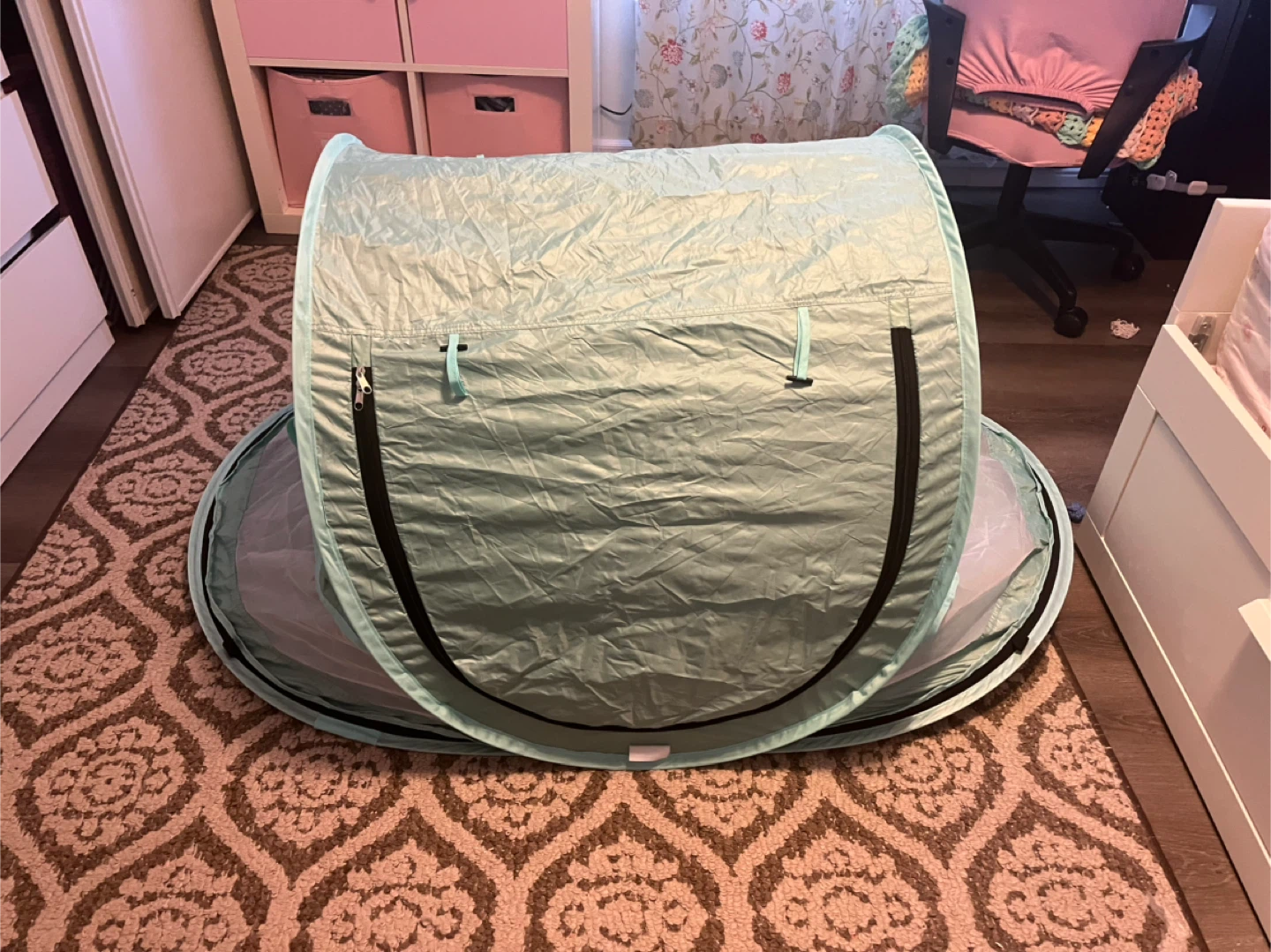Baby Beach pop up Tent (outdoor or indoor)