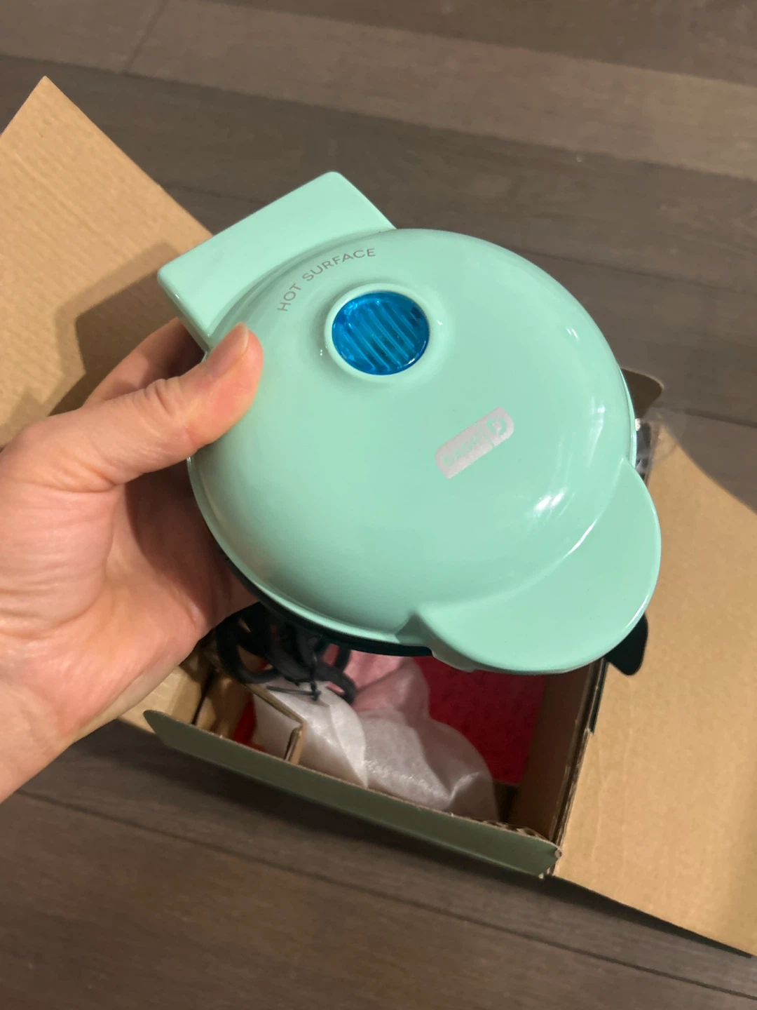 New Dash Mini Waffle Maker - Mint