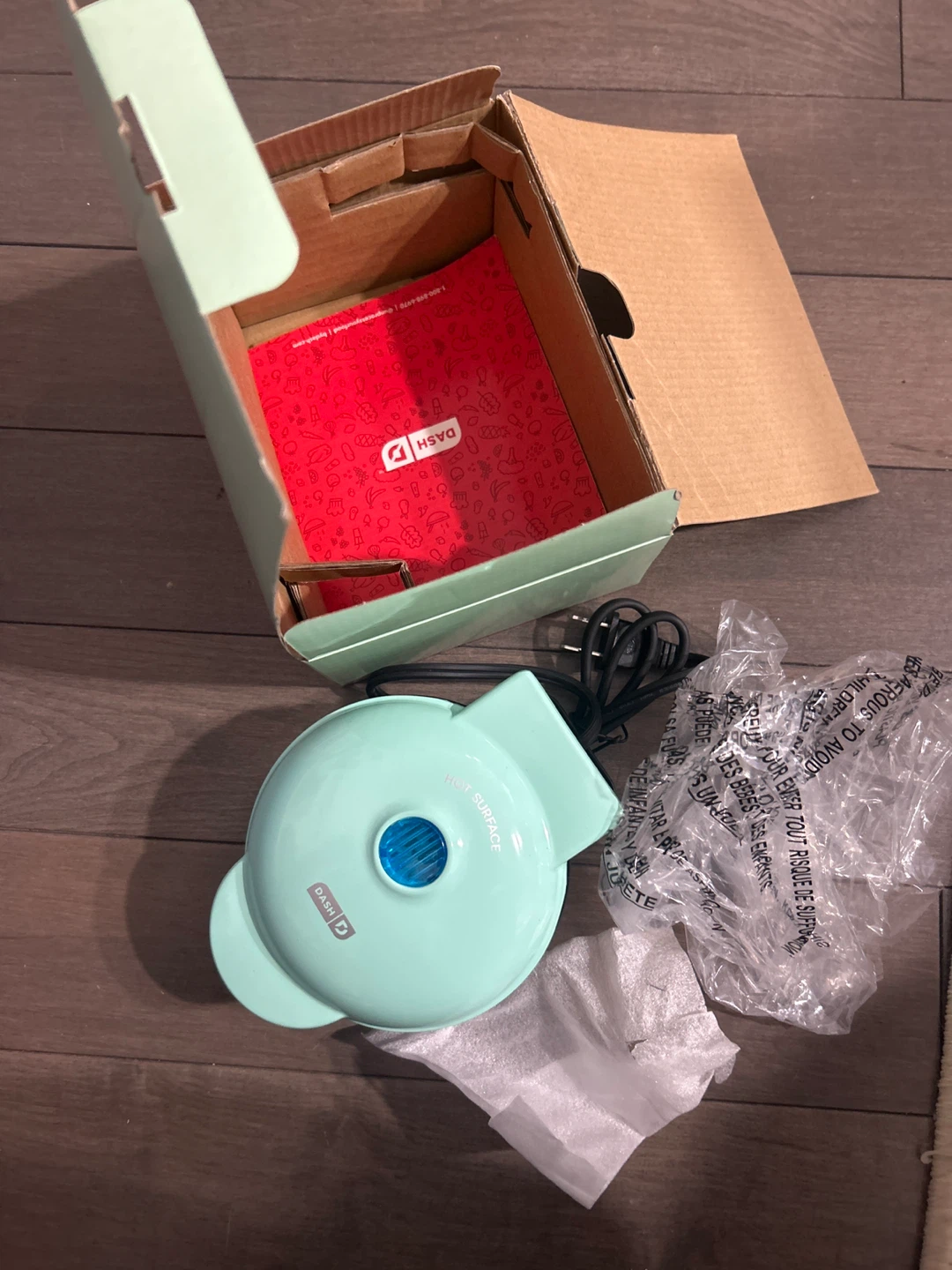 New Dash Mini Waffle Maker - Mint - photo 4