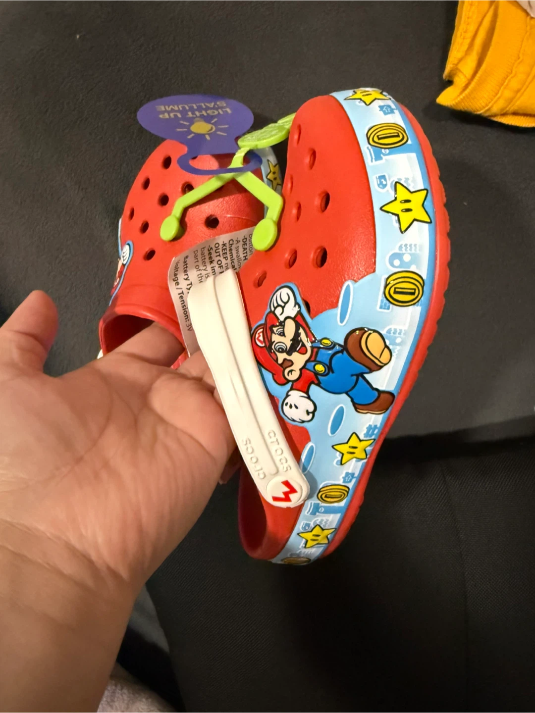 New Crocs Mario Clog Size 11c - photo 2
