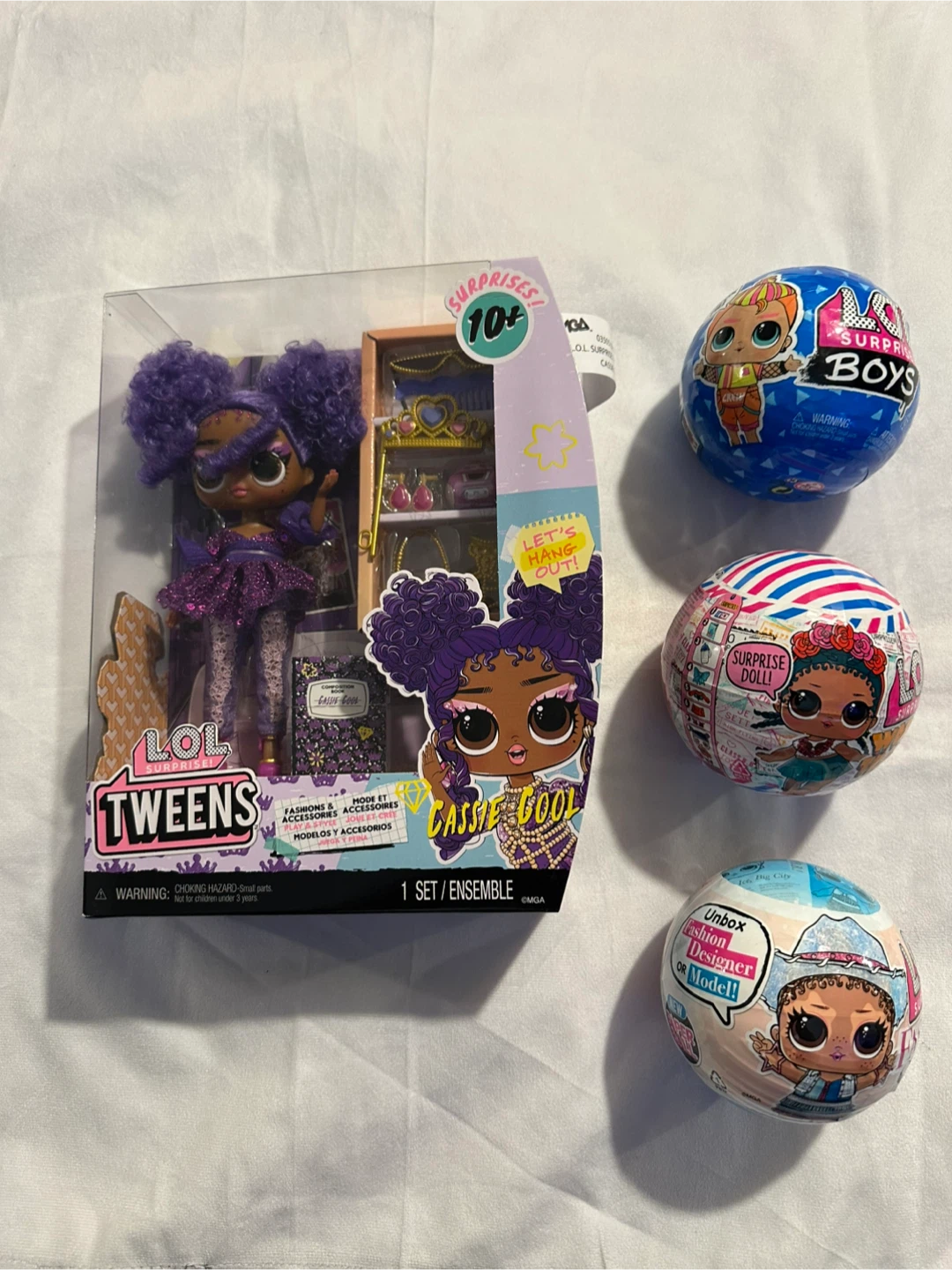 LOL Surprise Tweens Cassie Cool Doll + 3 Balls