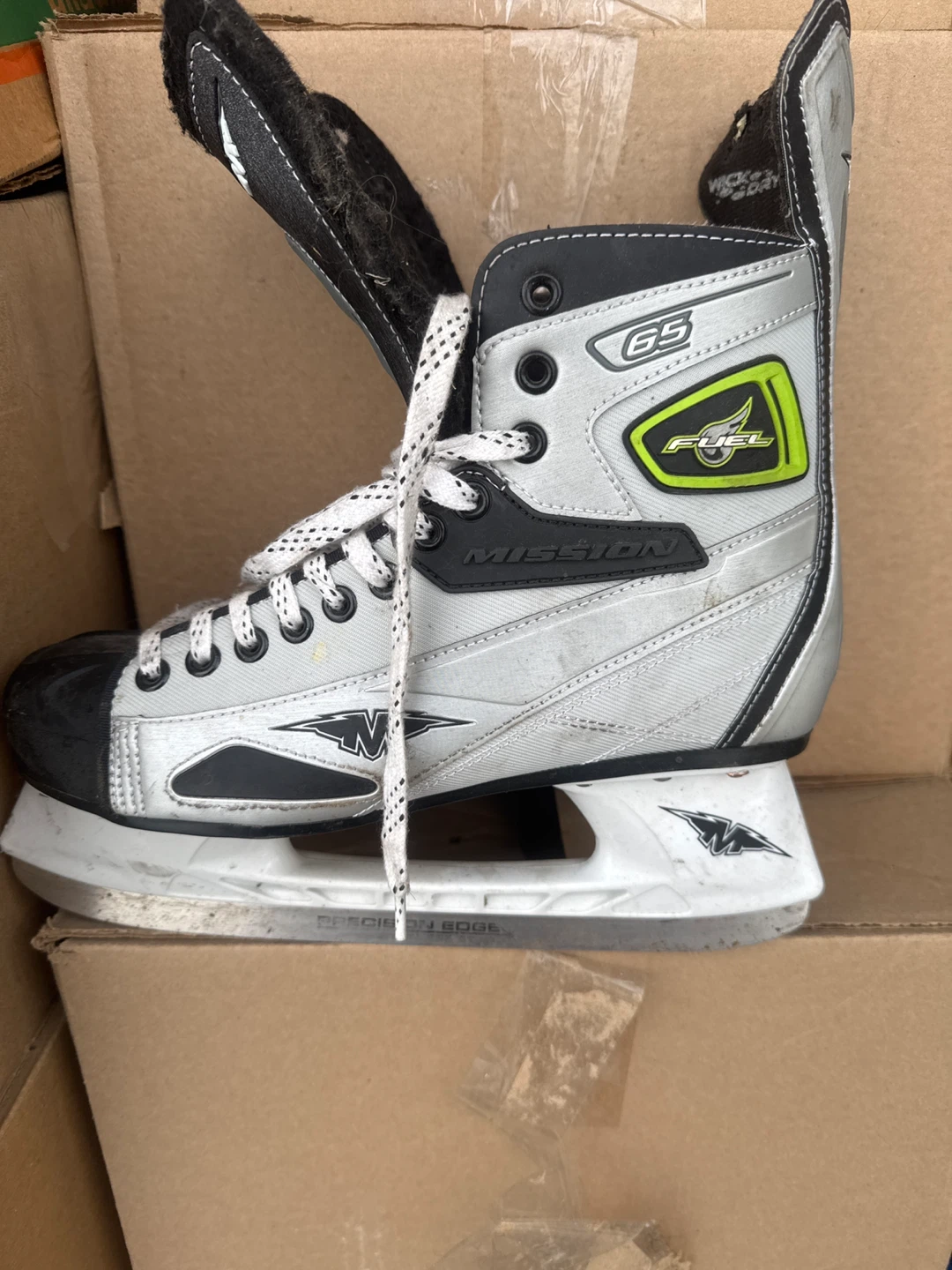 Mission G5 Fuel Hockey Skates - Size 11E
