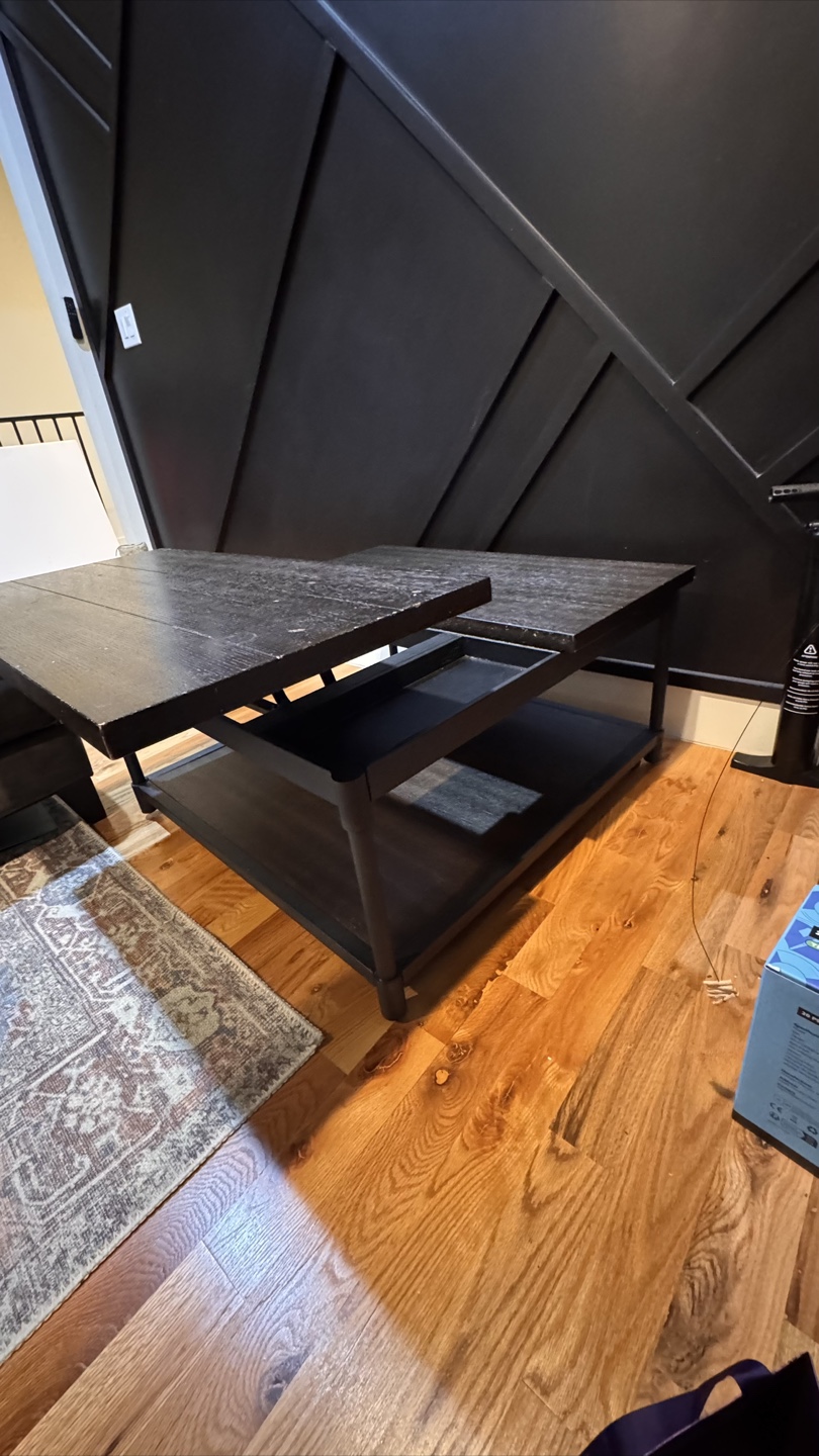 Coffee Table w/ Lift Top - photo 2