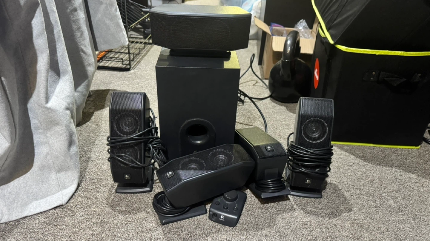 Logitech X-540 5.1- Surround Sound Speaker System