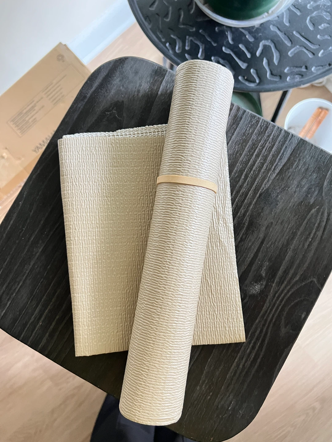 Drawer liner
