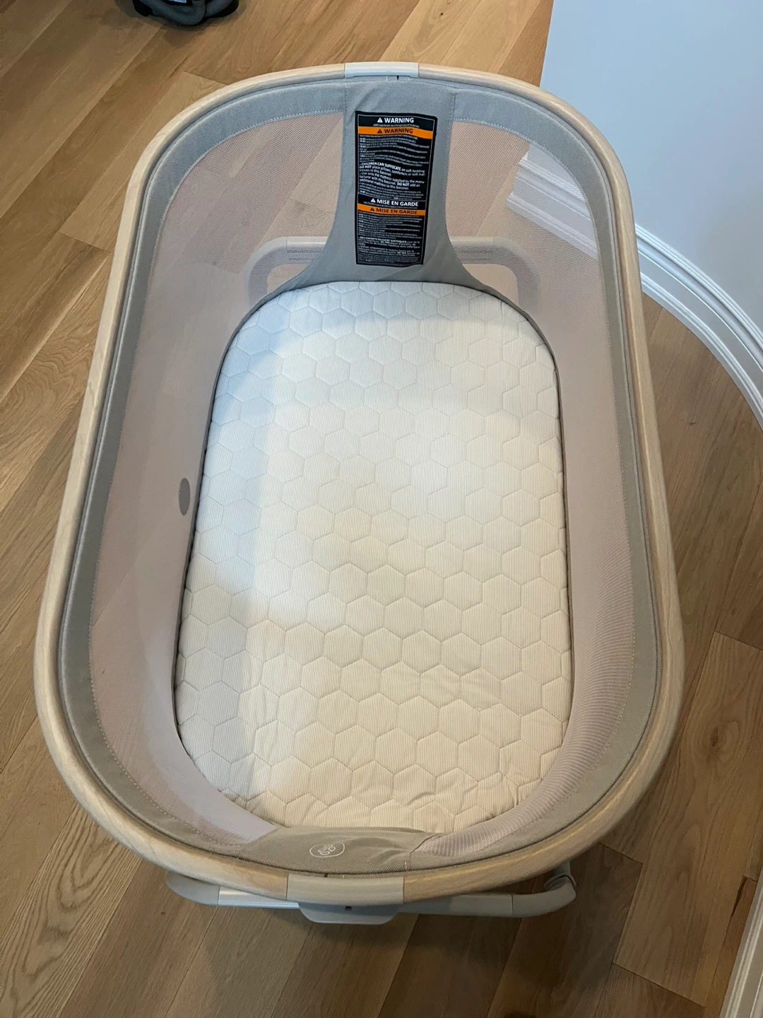 Maxi-Cosi Iora Bedside Bassinet - photo 2