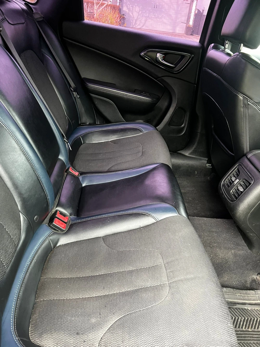Chrysler 200 Sedan - Black Interior