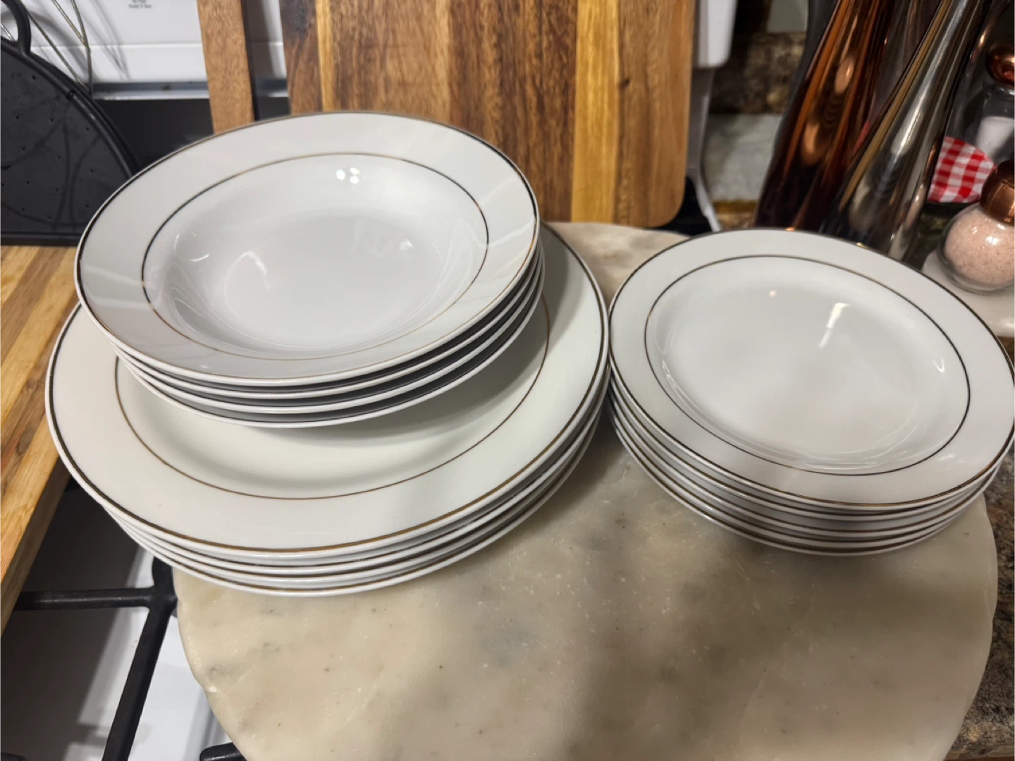 CELEBRATION White  Porcelain Plates with Gold Trim - photo 4