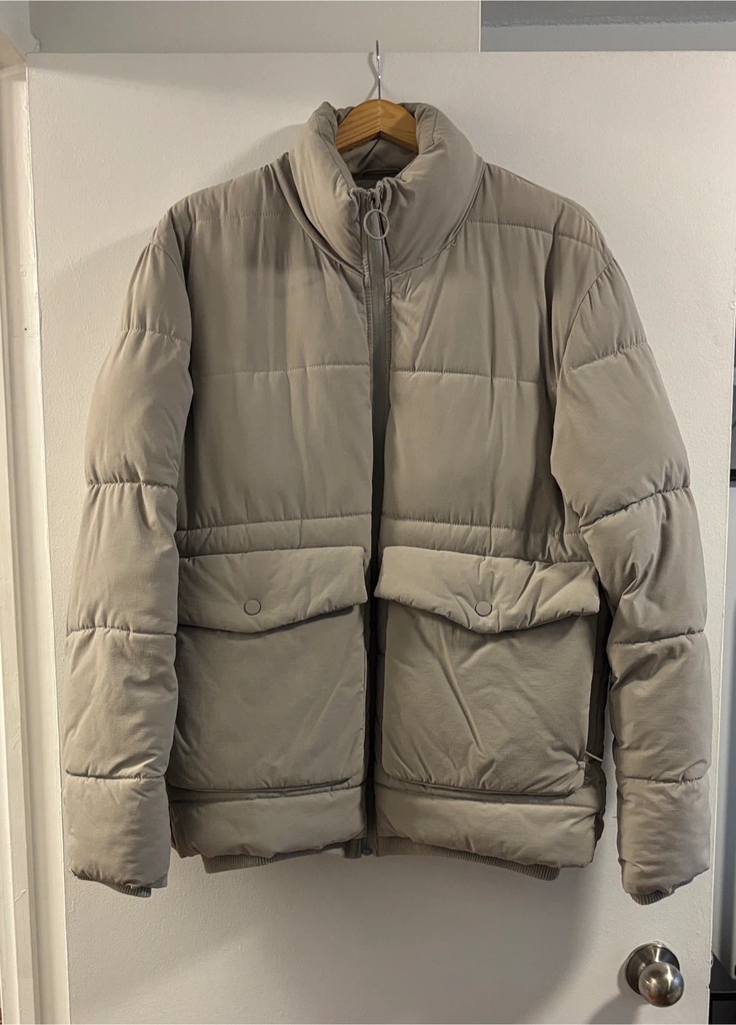 Zara Puffer Jacket, Size M