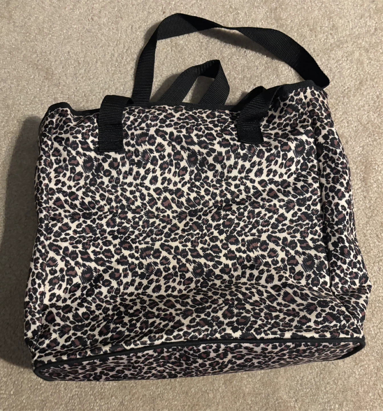 Leopard-print Bag by Karriage-Mate … with matching purse! - photo 2
