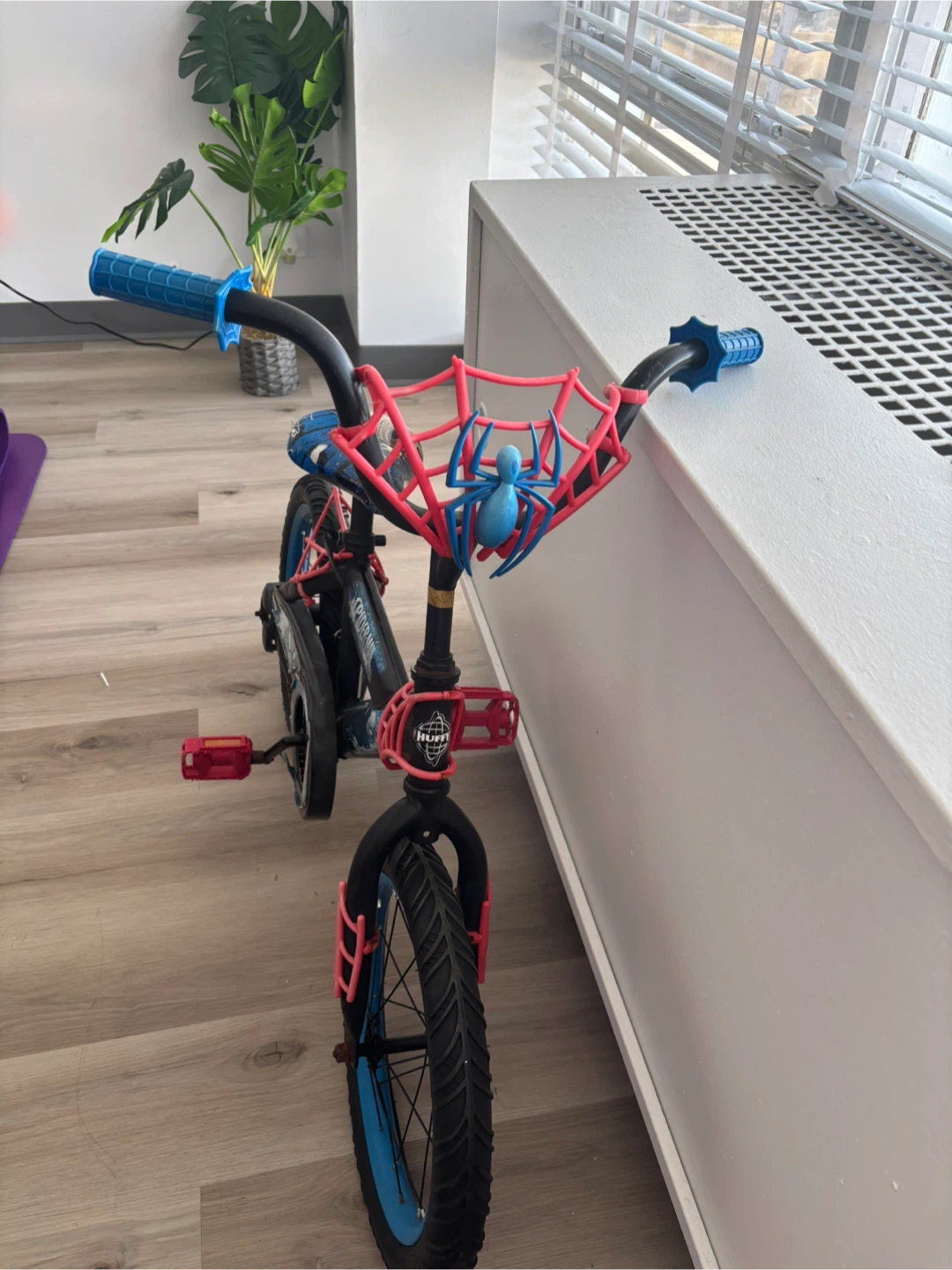 Spiderman 16-inch Kids' Bike