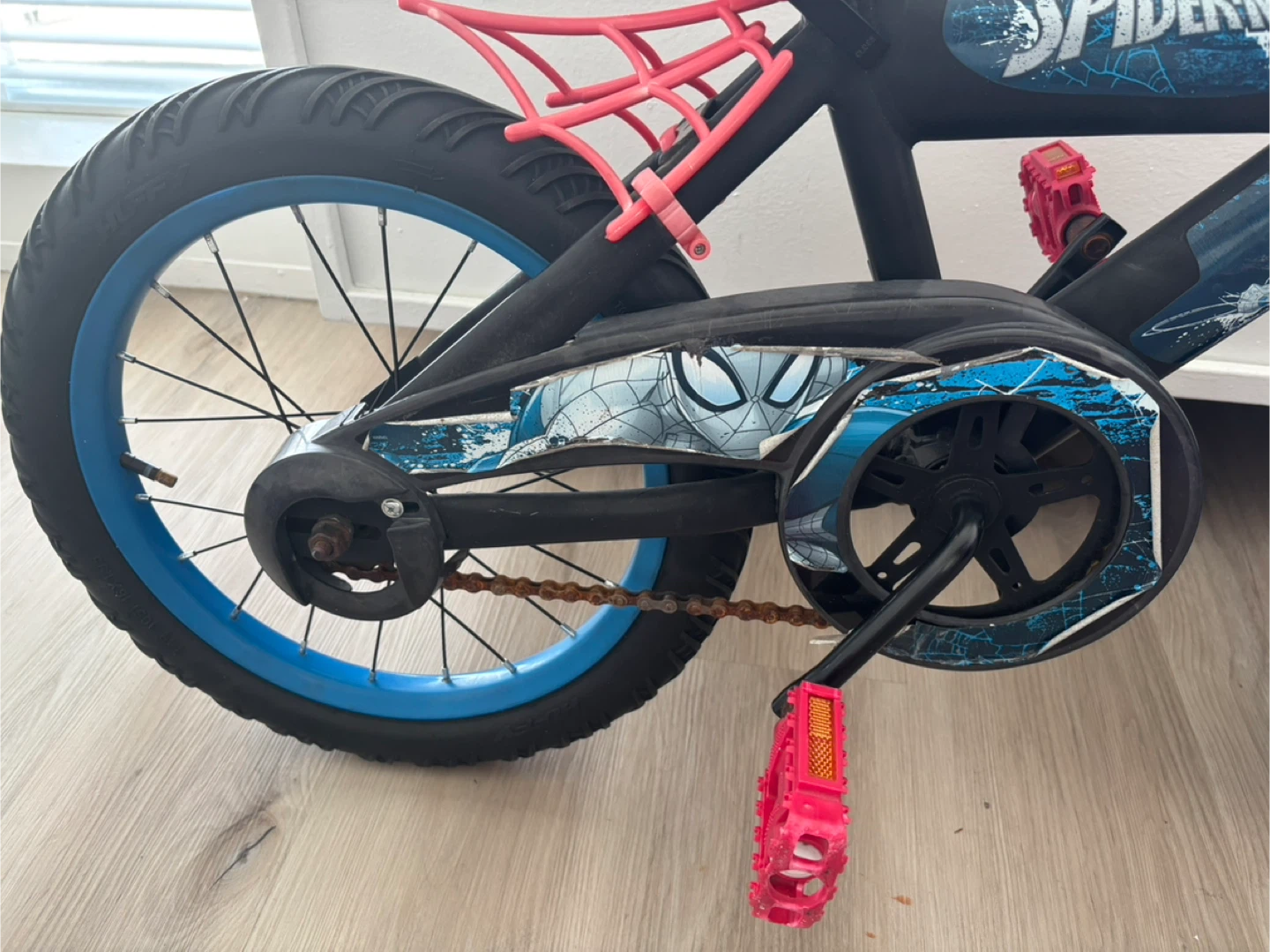 Spiderman 16-inch Kids' Bike - photo 2