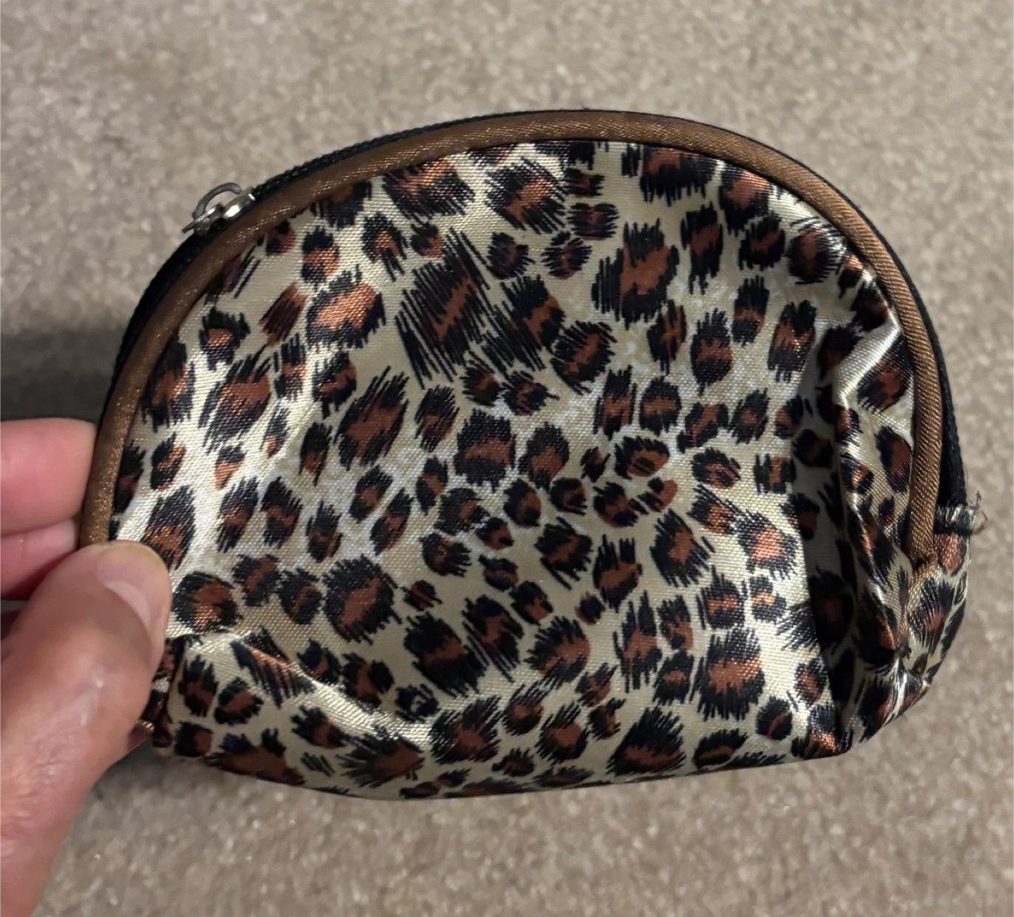 Leopard-print Bag by Karriage-Mate … with matching purse! - photo 5