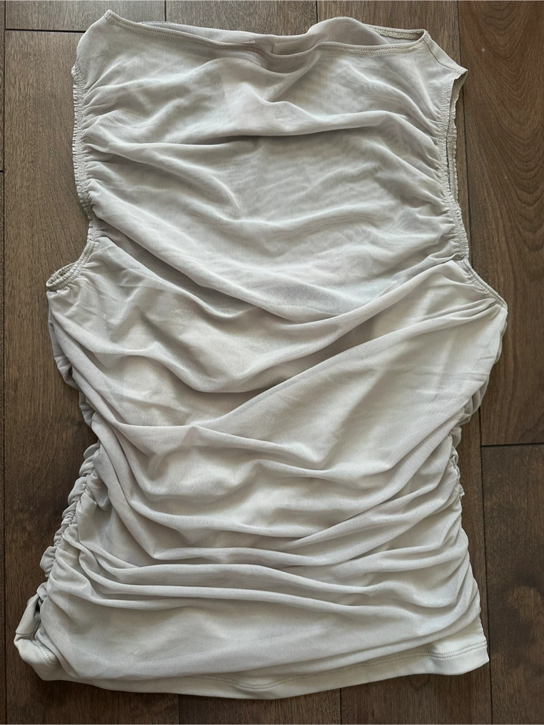 New Abercrombie & Fitch Ruched Top - Size M