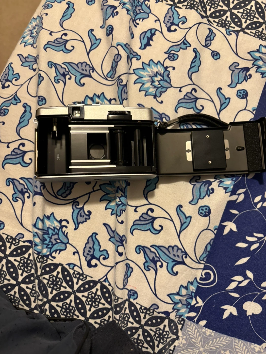 Vintage Olympus Pen EE-3 Film Camera - photo 4