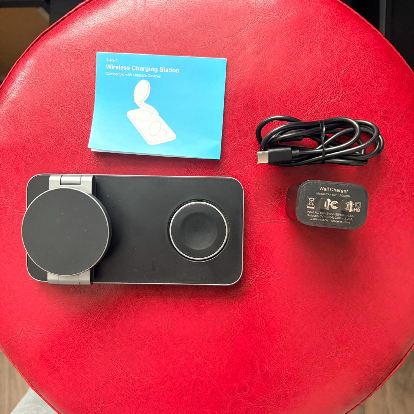 Compact Design 3-in-1 Wireless Charging Station - New! - photo 4