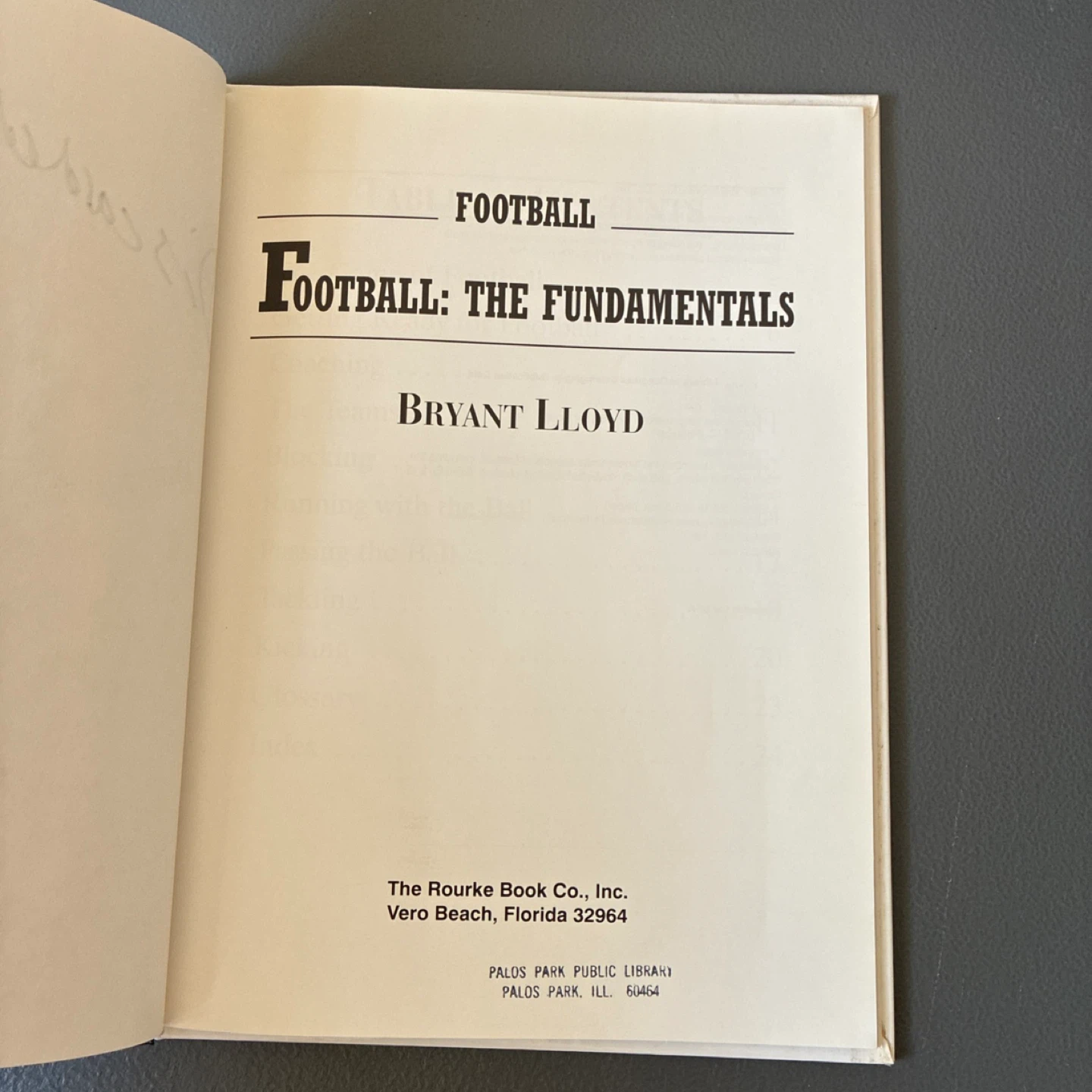 Football: The Fundamentals by Bryant Lloyd - photo 4