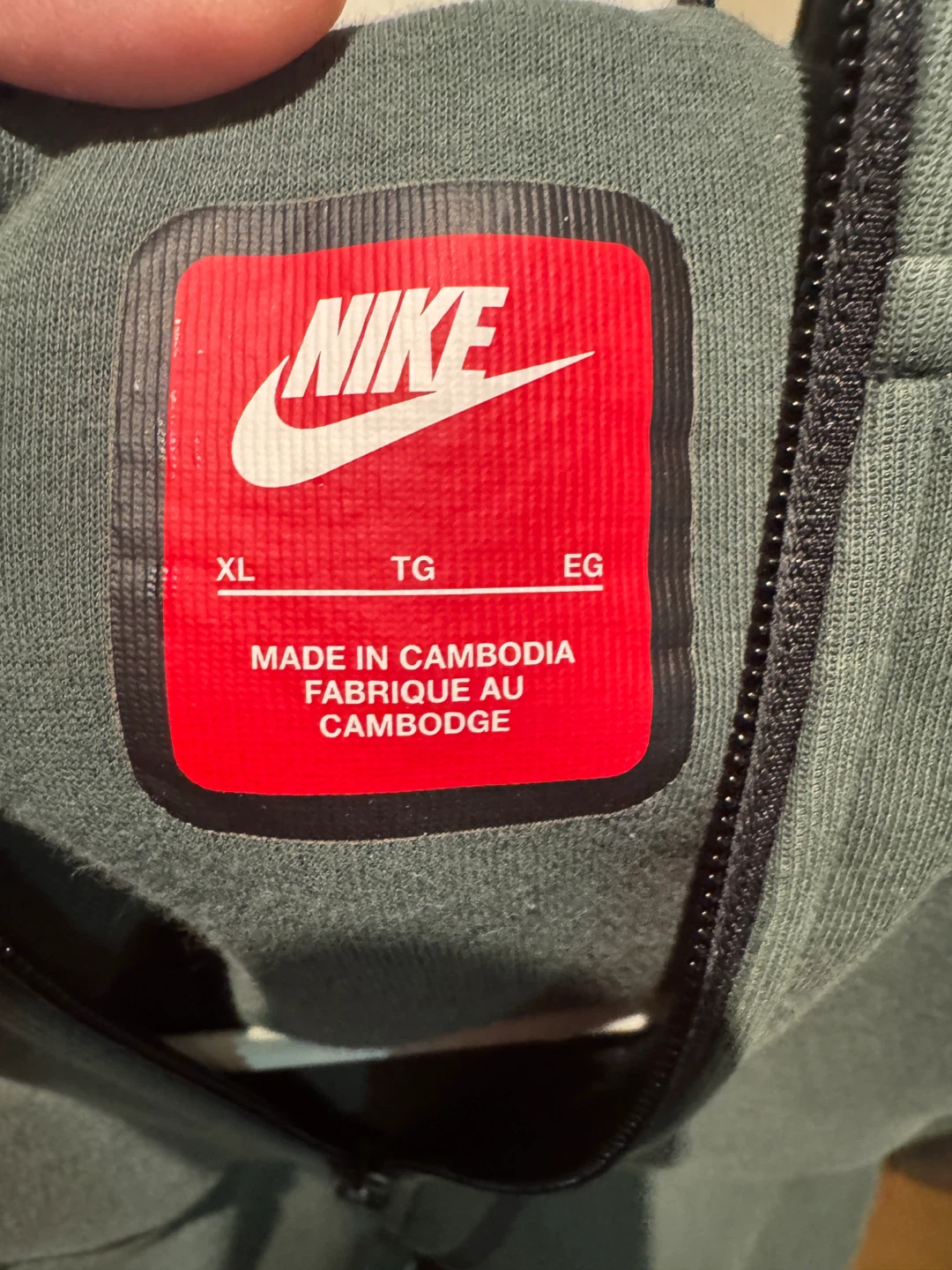 Nike Tech Fleece Hoodie XL - Olive Green - photo 2