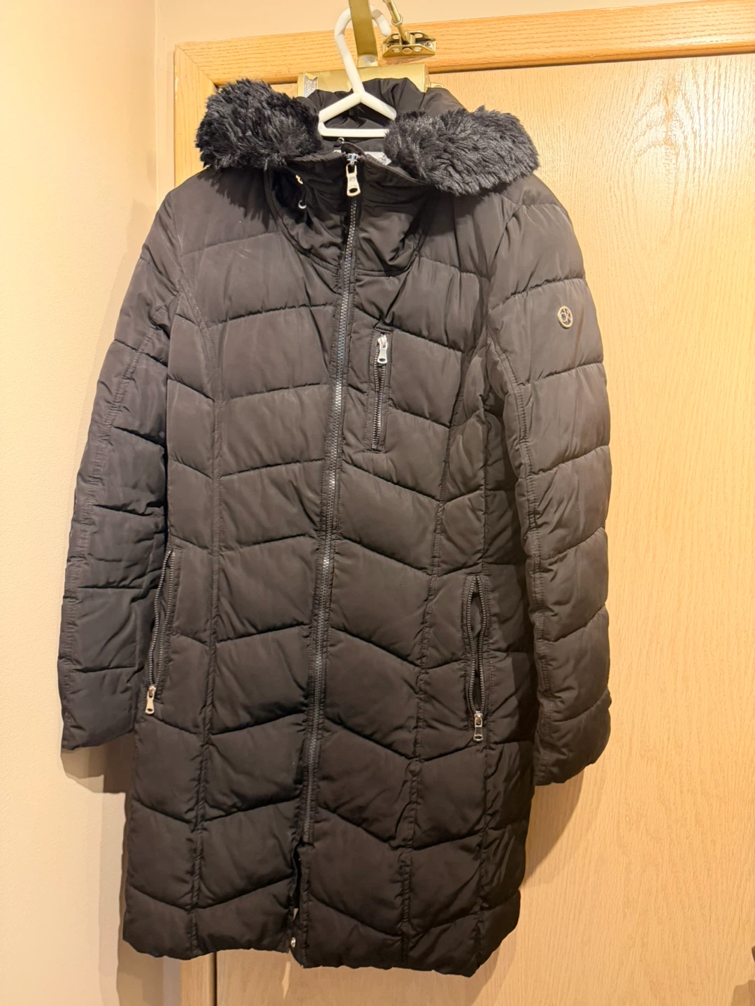 Calvin Klein Black Puffer Coat🏆