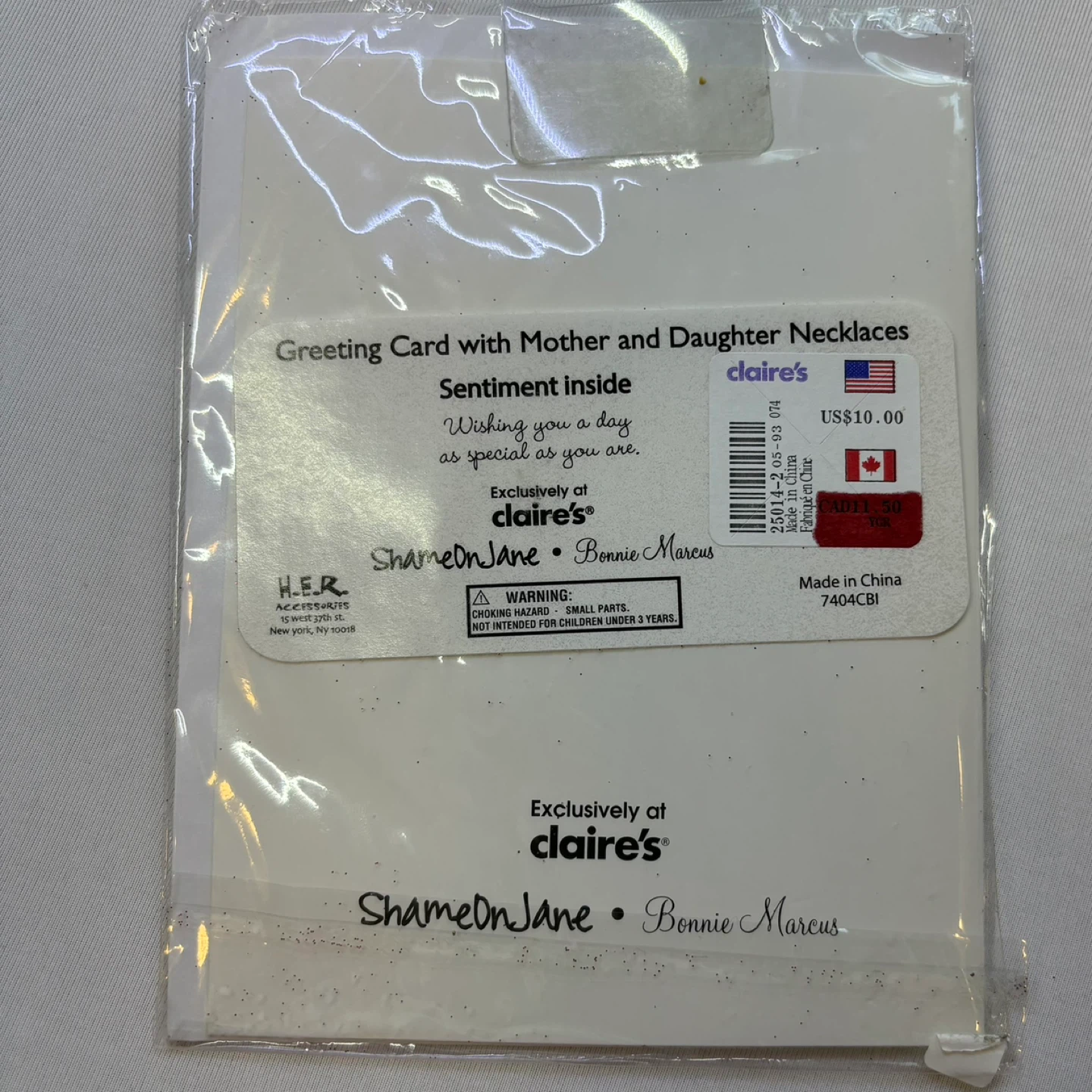 Claires Mothers Day Greeting Card Mother Daughter Necklace Set - photo 4