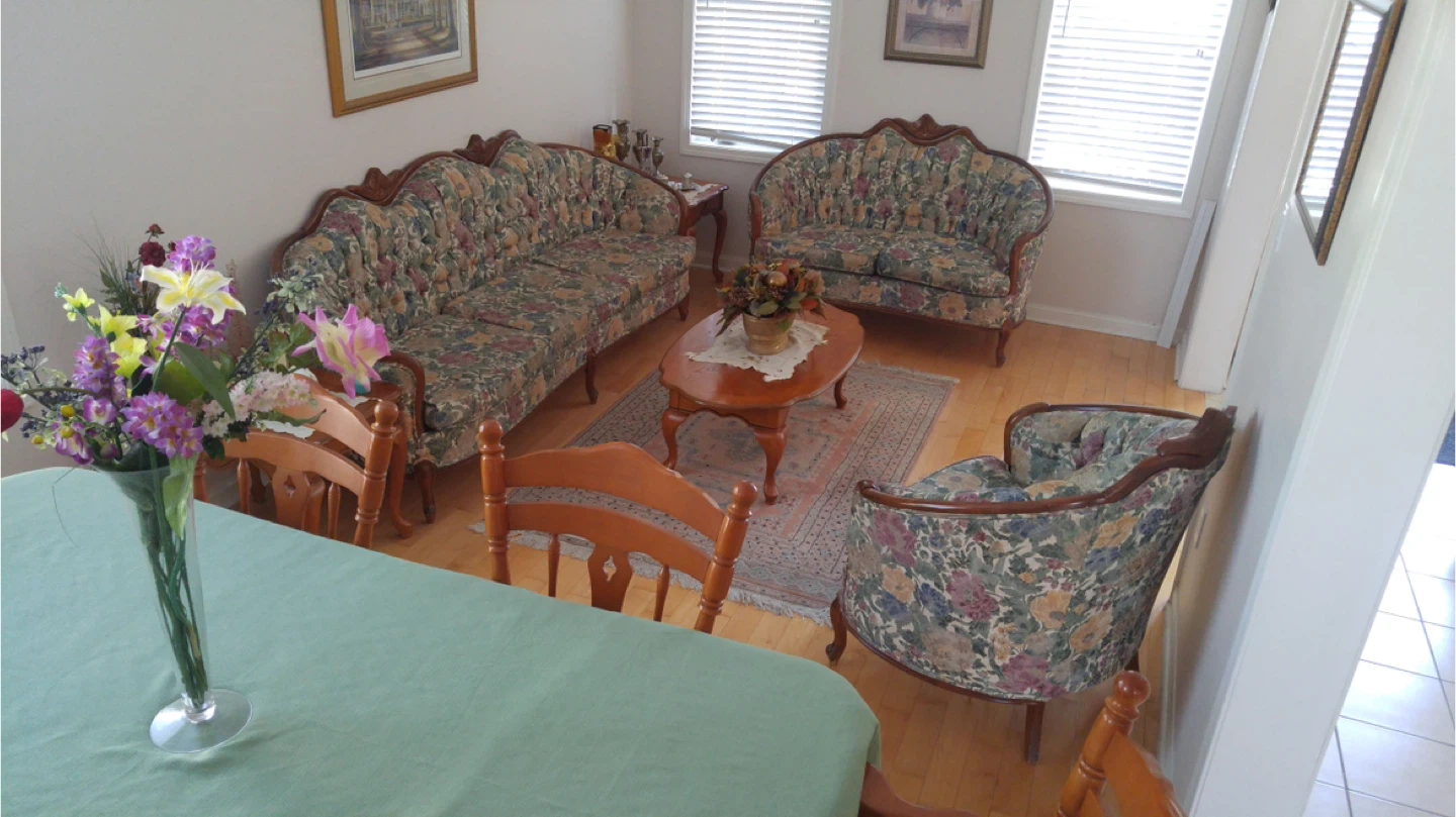 Floral Accent Chair - photo 5