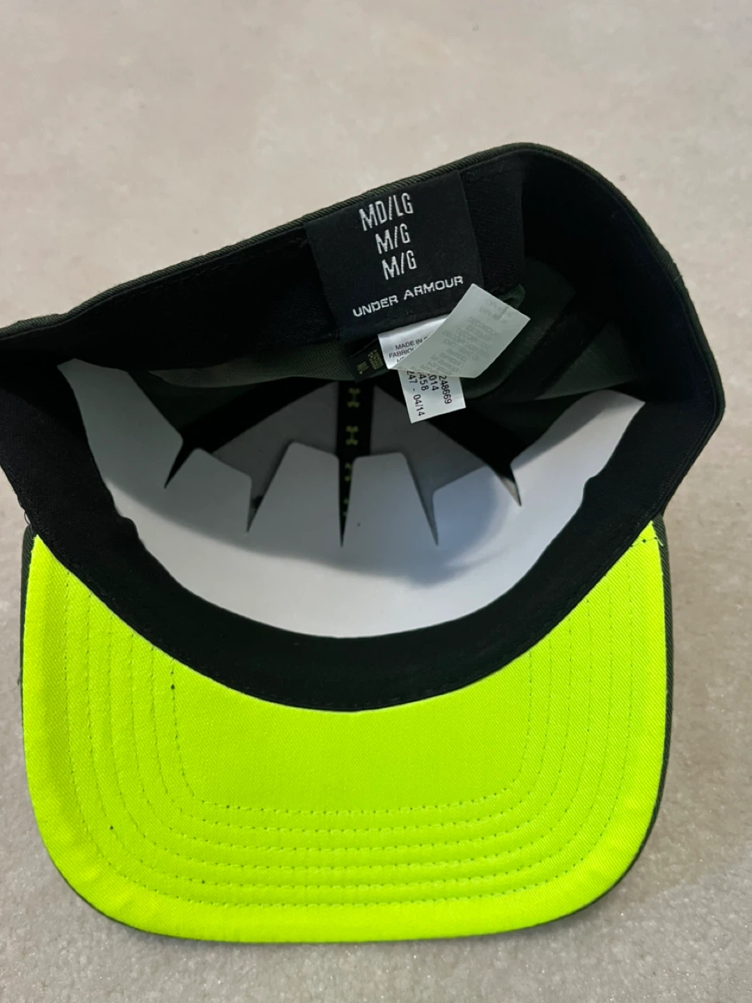 Under Armour Olive Green Hat - Size MD/LG - photo 3