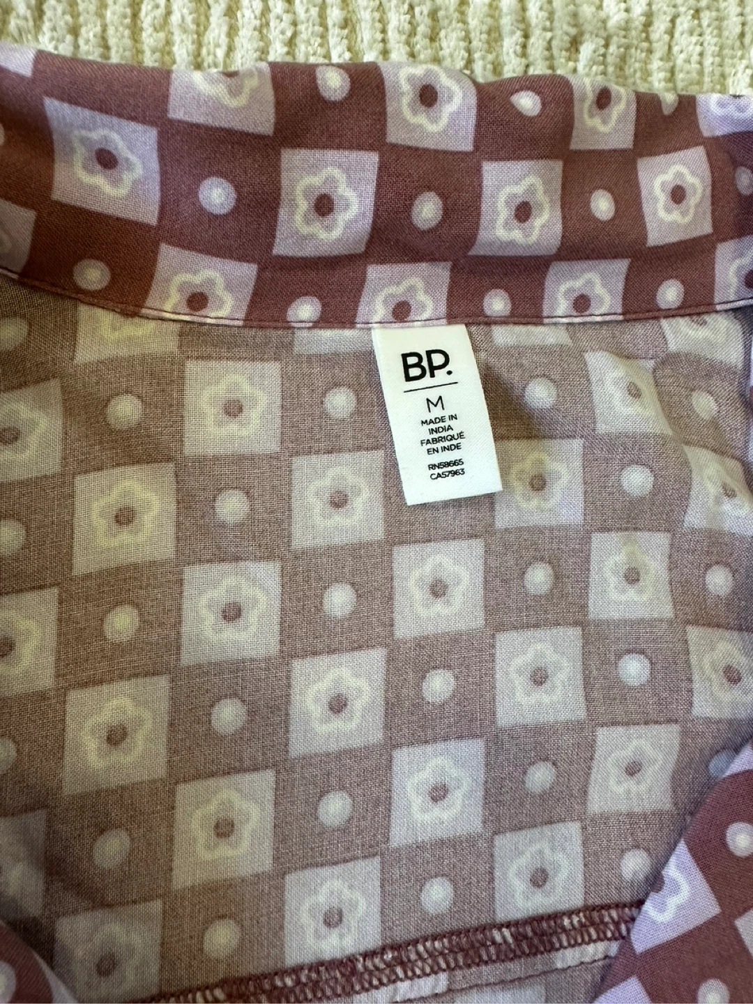 BP. Patterned Button-Up Shirt - Size M - photo 2