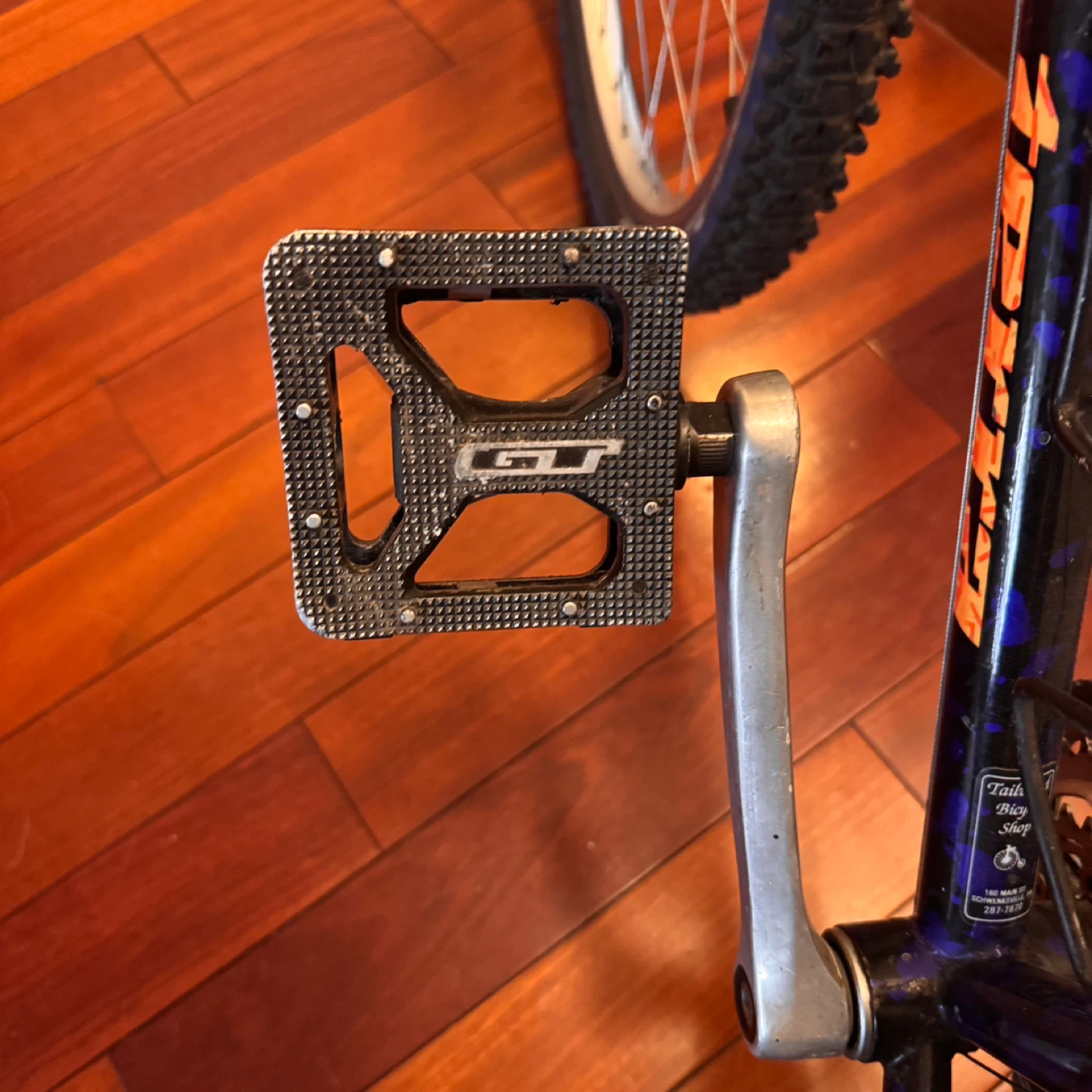 GT Tequesta Mountain Bike - photo 2