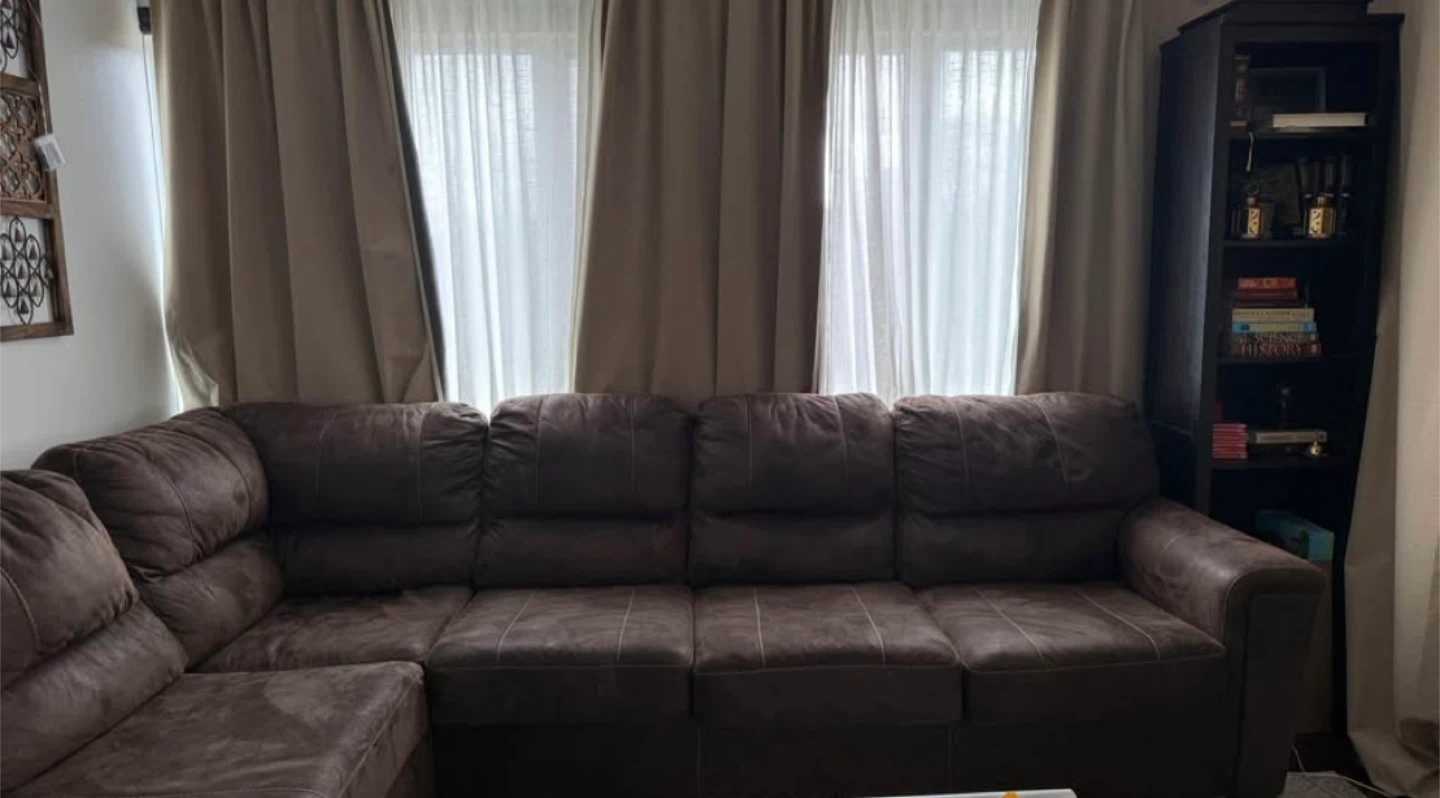 Ashley Sectional Sofa - photo 2