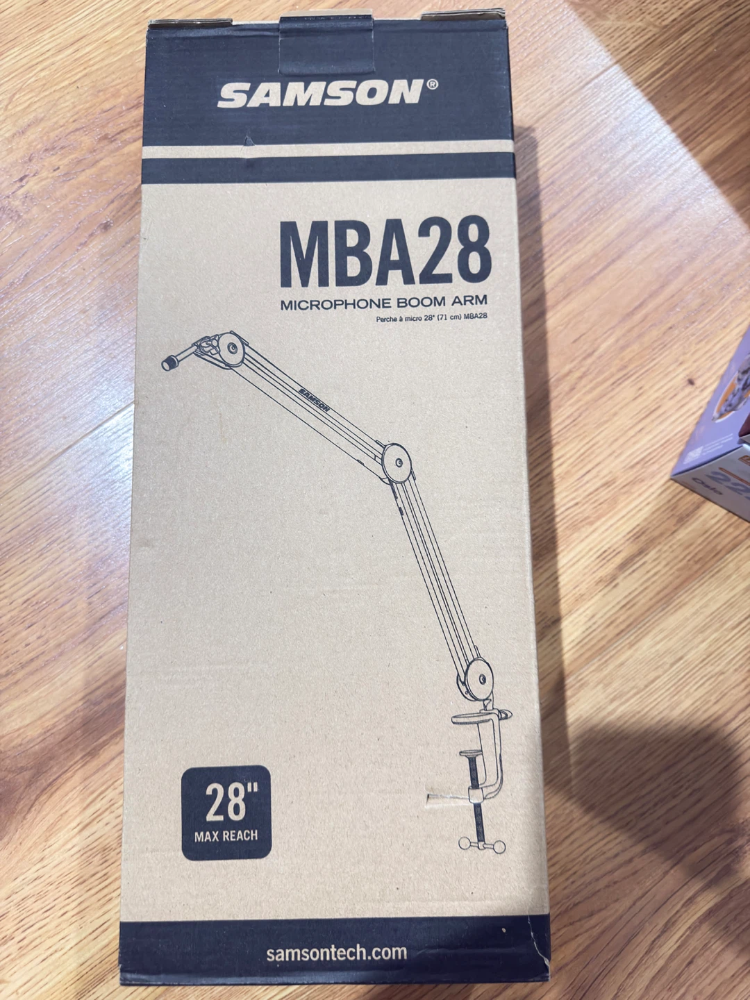 Samson MBA28 Microphone Boom Arm - New in Box!
