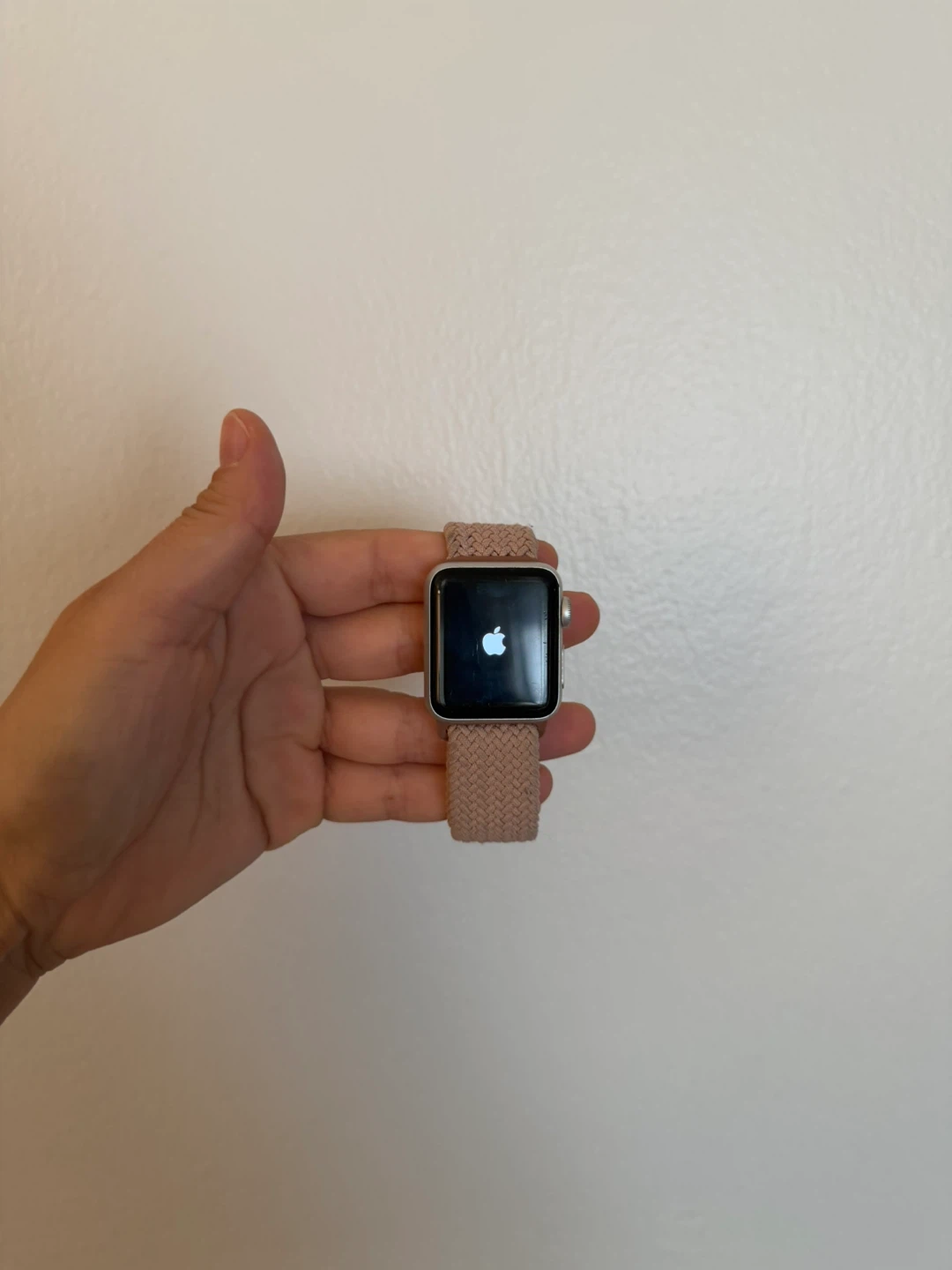 Apple Watch Series 3 (38 mm) - photo 3