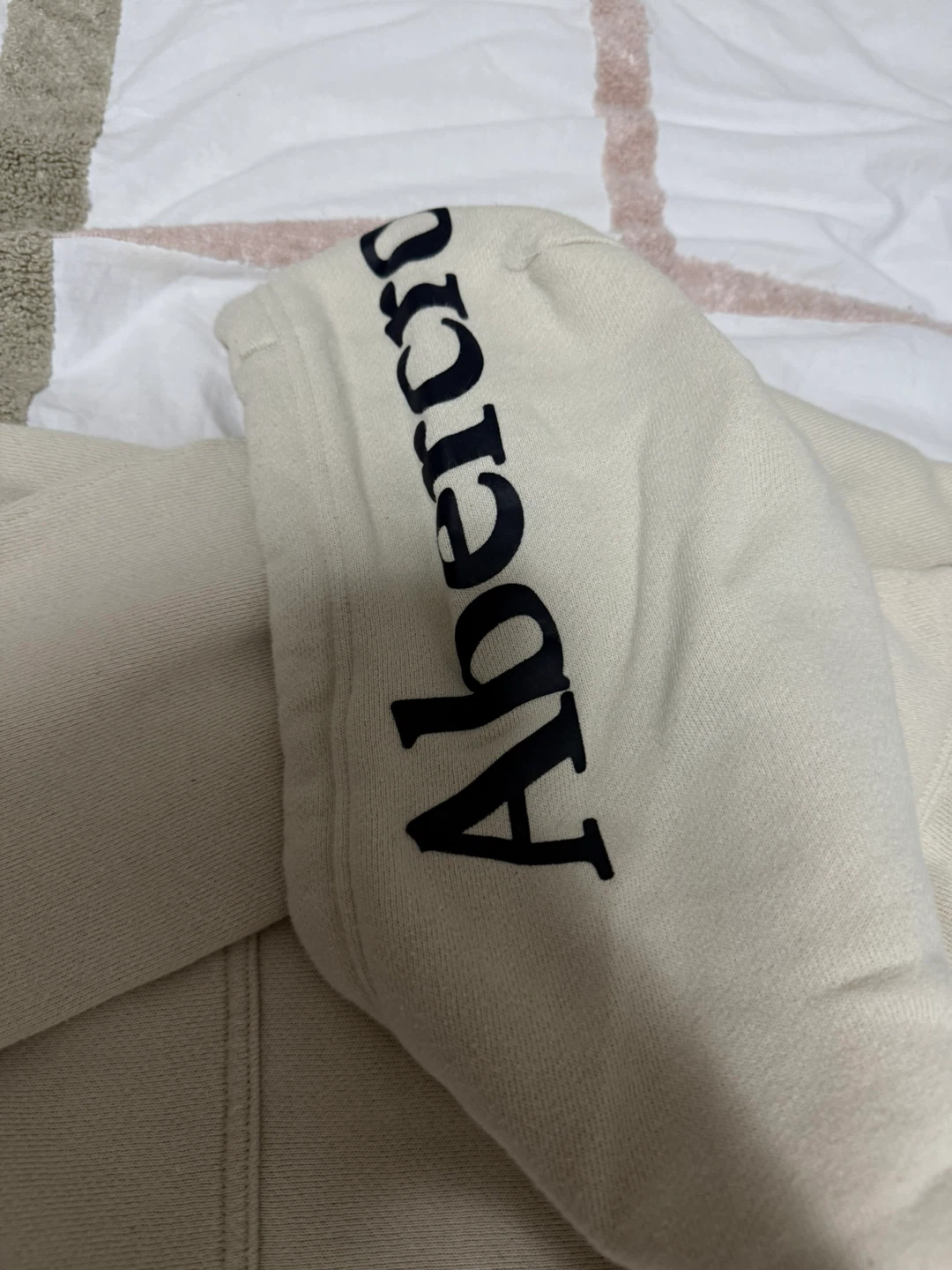 Abercrombie & Fitch Soft A&F Fleece Hoodie - Size L - photo 3