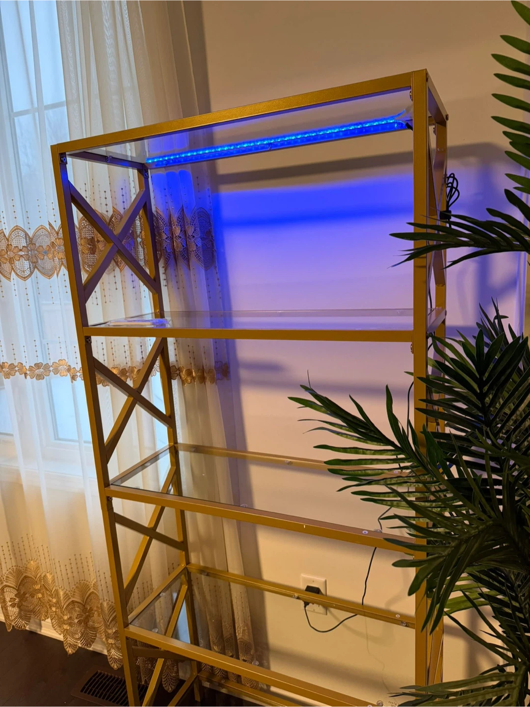 Gold Metal & Glass Display Shelf - photo 5