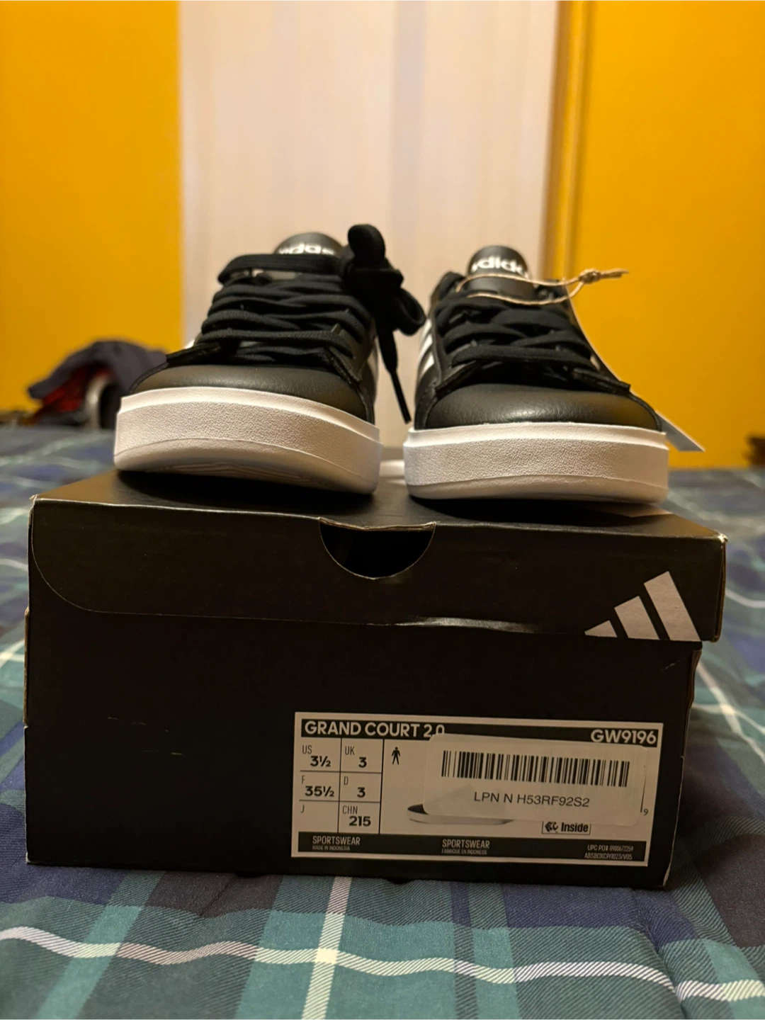 New Adidas Grand Court 2.0 Black/White - US 3.5