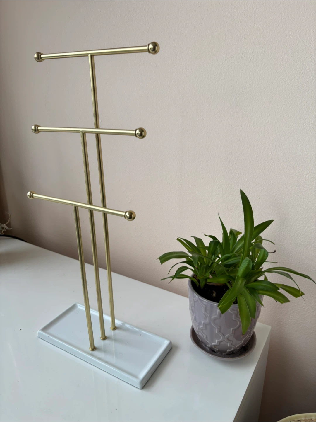 Tall Gold Jewelry Stand - photo 4