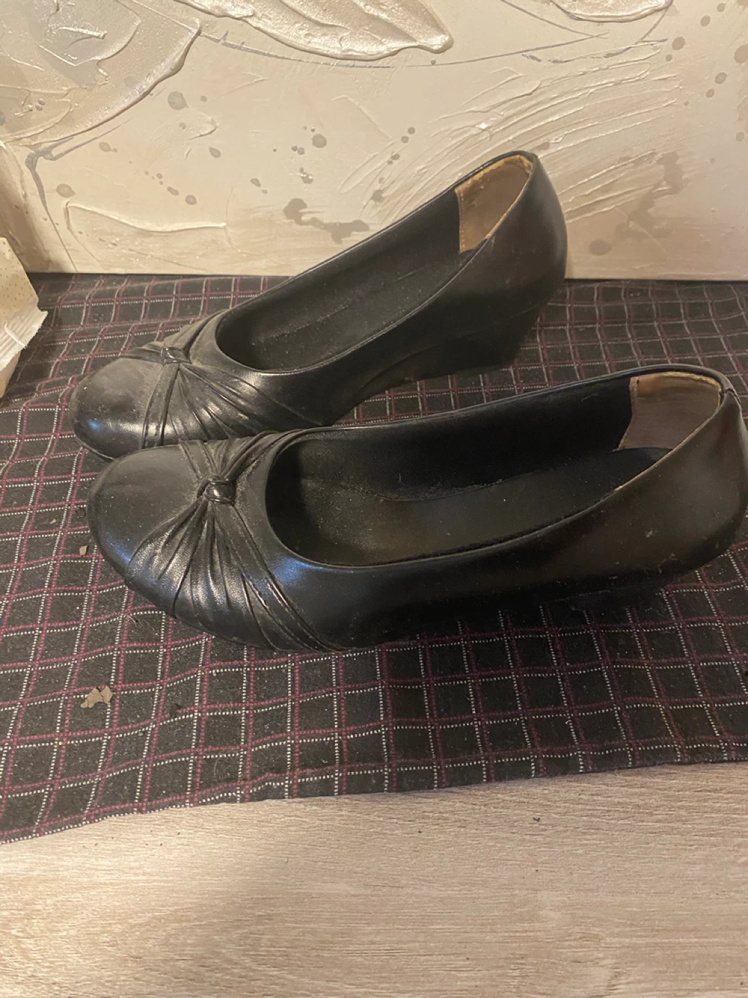 Assorted Women's Shoes