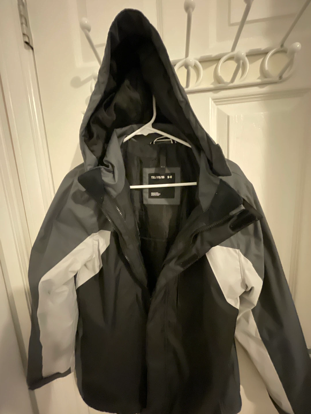 Under Armour YXL Jacket - photo 2