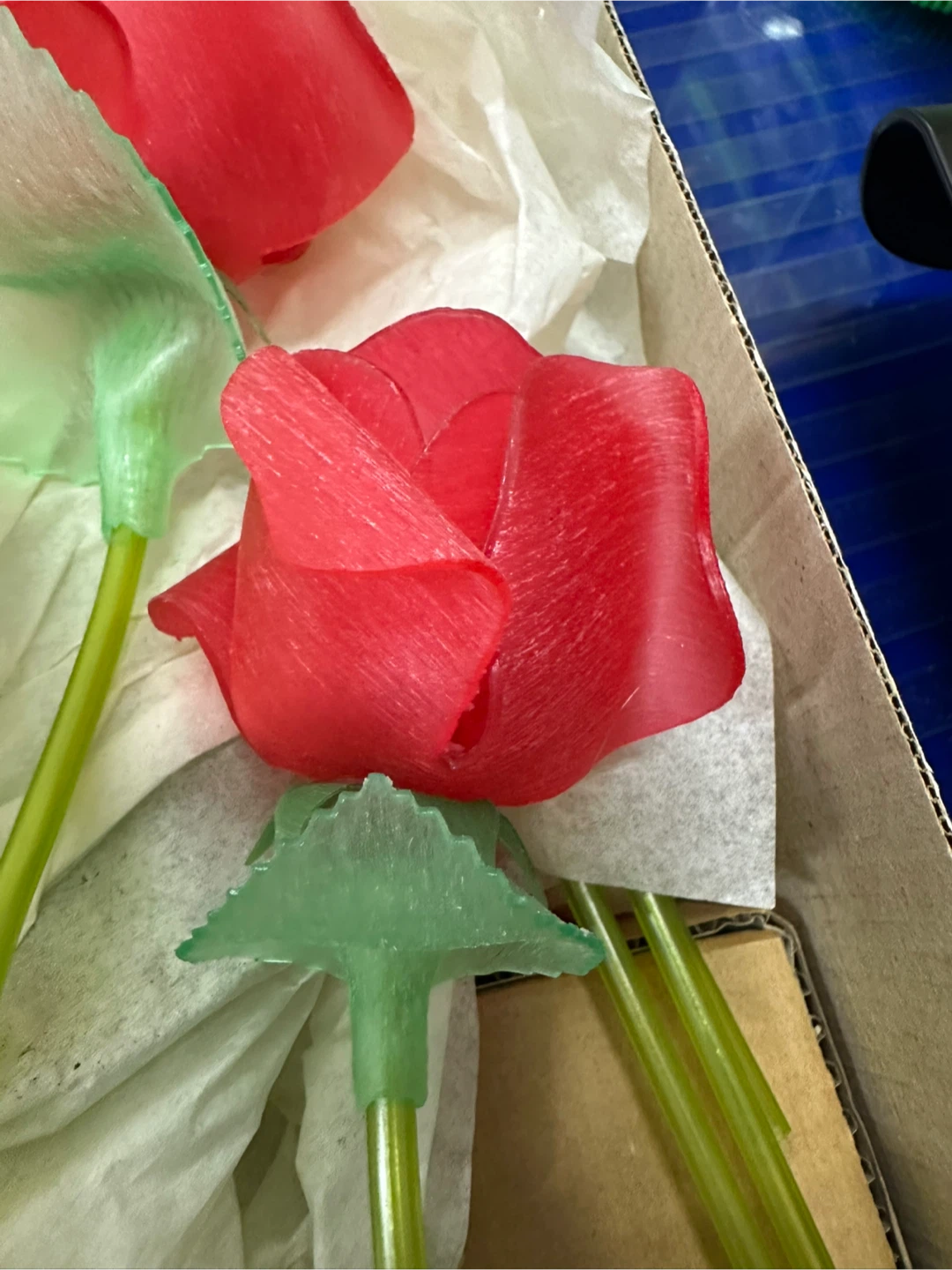 Artificial Red Rose in Box - photo 2