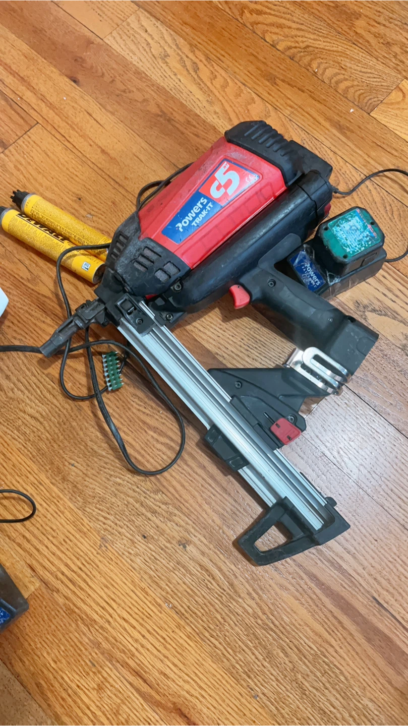 Powers C5 Strak-It Nail Gun - photo 2