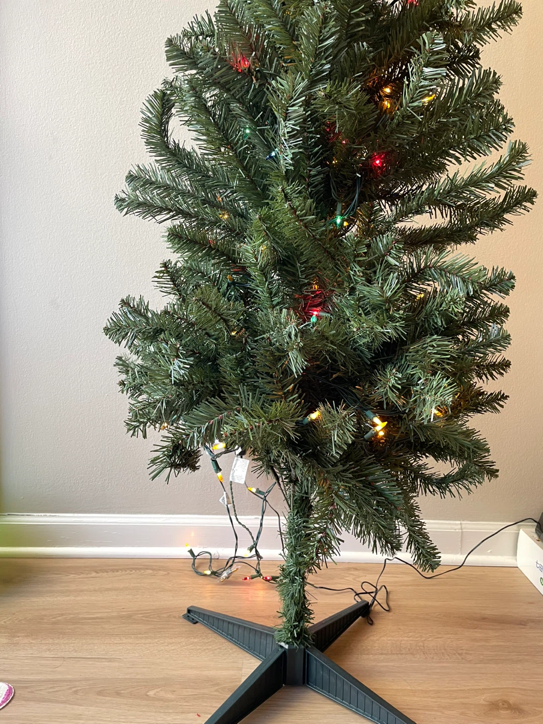 Wonder Shop 6ft Pre-Lit Tree - photo 2