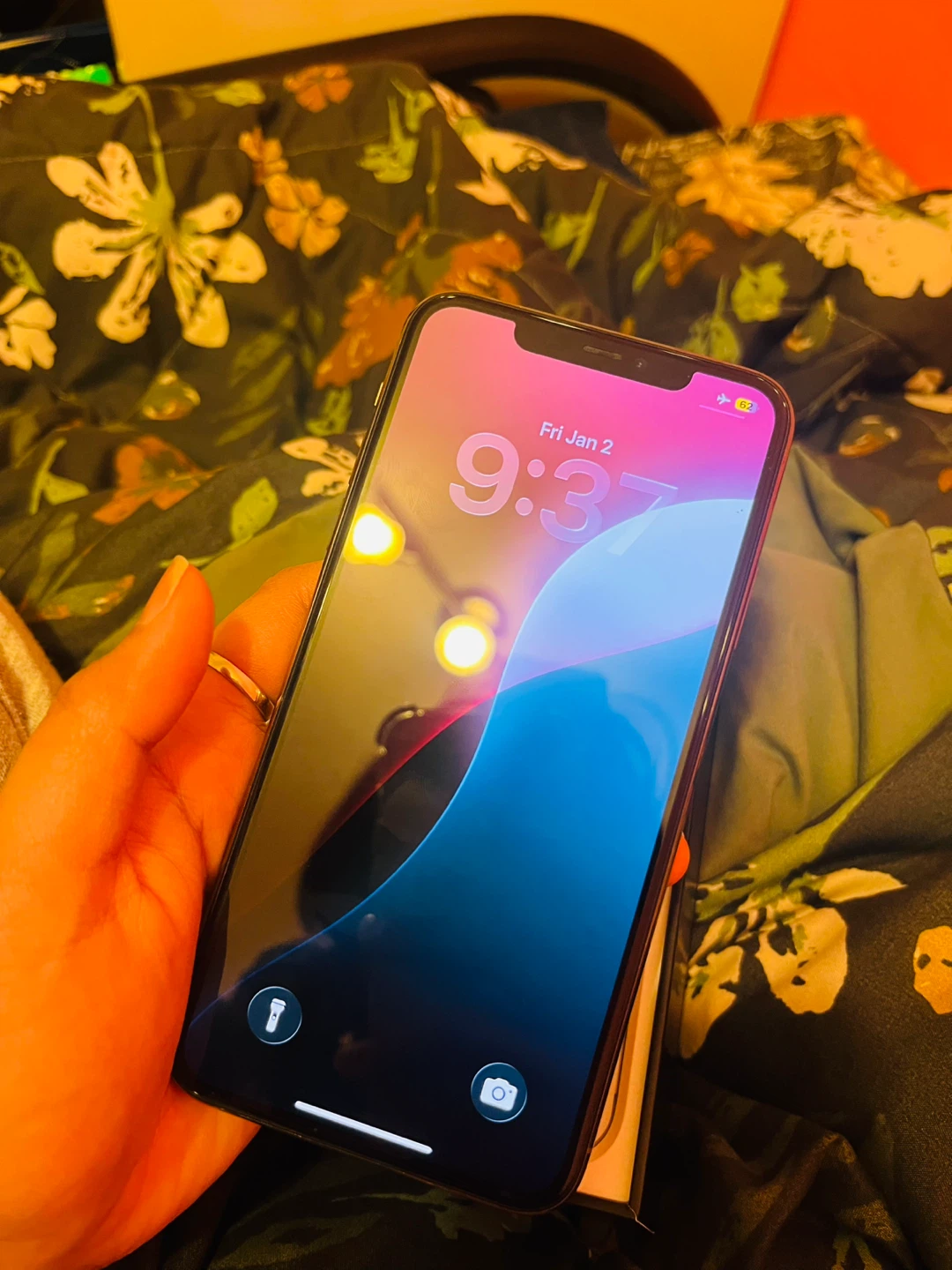 Apple iPhone 11 Pro Max Gold - photo 4