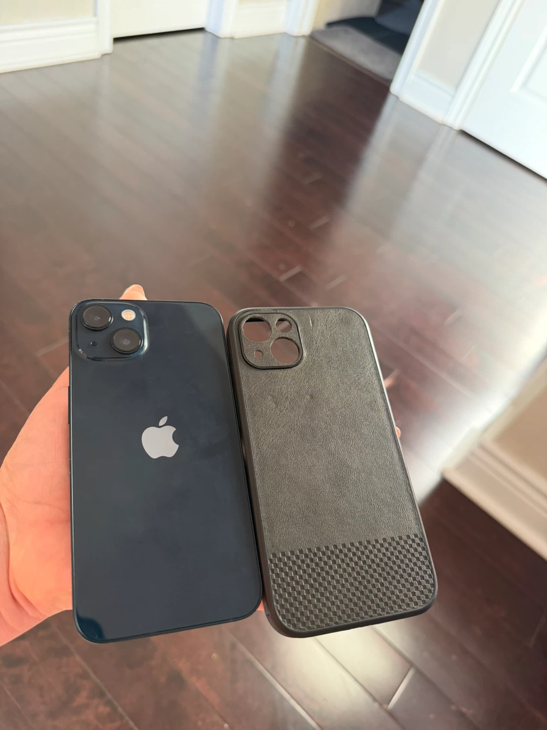 iPhone 13 - Blue - photo 4