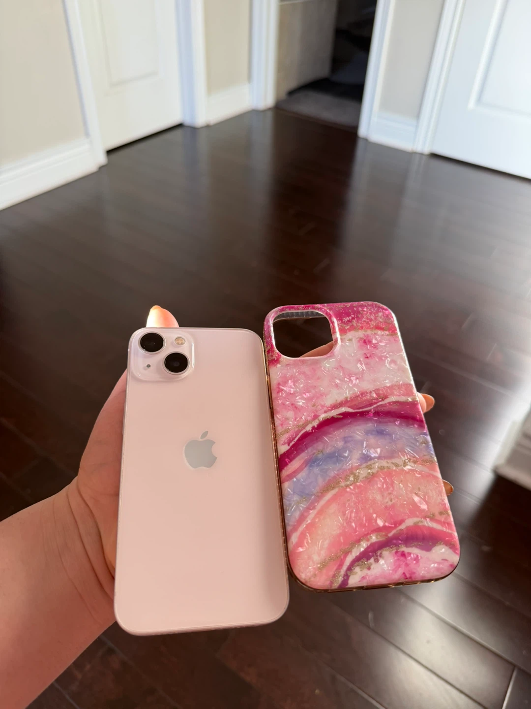 Apple iPhone 13, Pink - photo 4