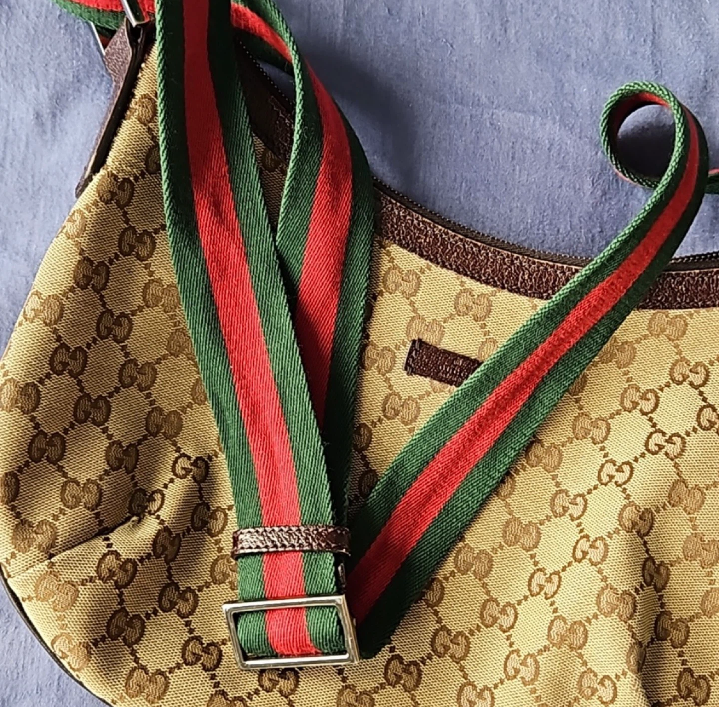💯 Authentic Gucci Crossbody Bag - photo 4