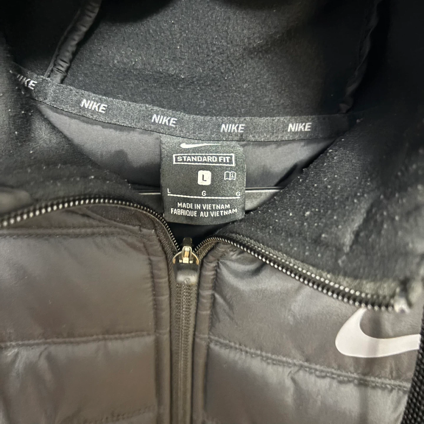 Nike Standard Fit Black Vest - Size L - photo 4