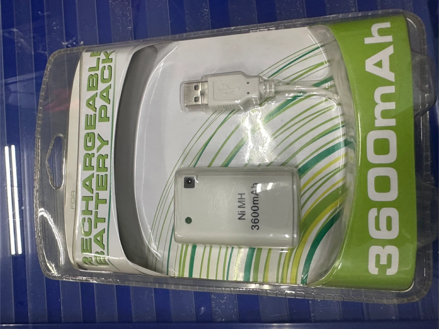 Xbox 360 Rechargeable Battery Pack - New! - photo 3