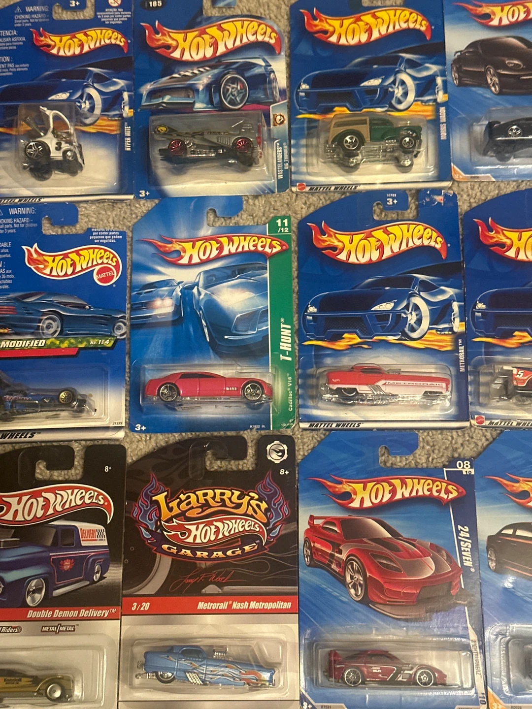 Hot Wheels Collector Lot (28 Cars) - photo 2