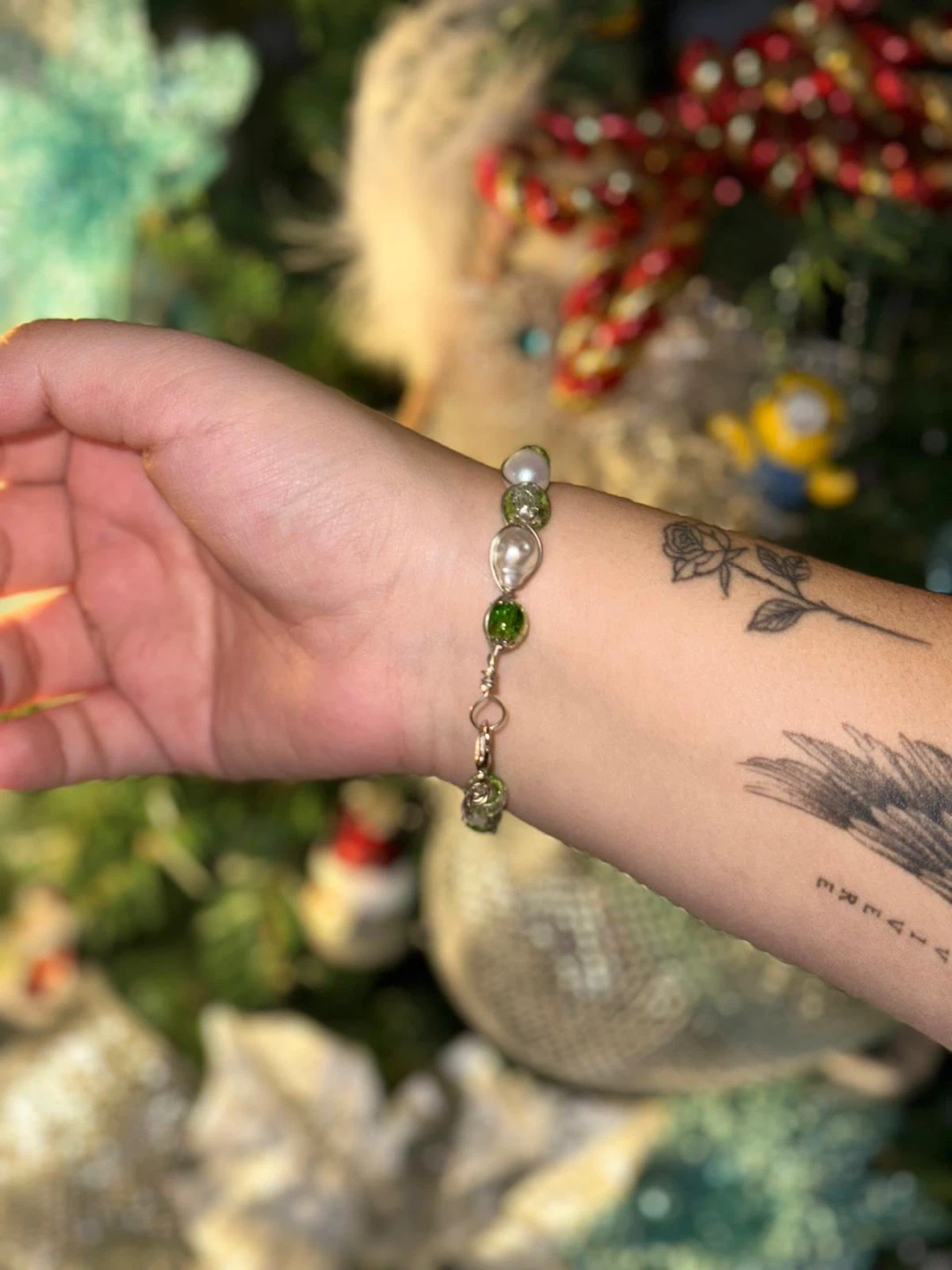 Handmade Beaded Bracelet - Green & Pearl - photo 3