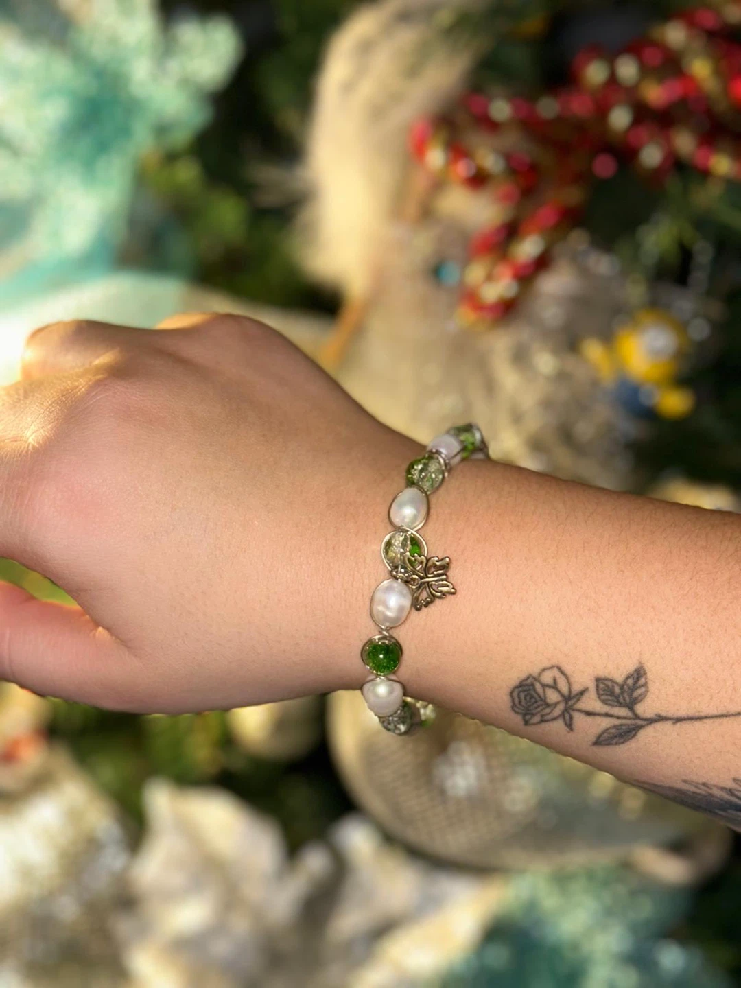Handmade Beaded Bracelet - Green & Pearl